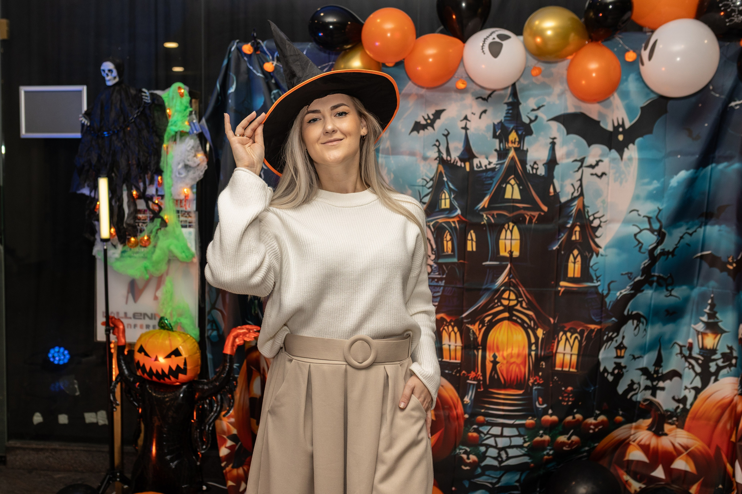 Leo dance studio Helloween 2025. Семейный и детский фотограф в Варшаве Мила Бобровская