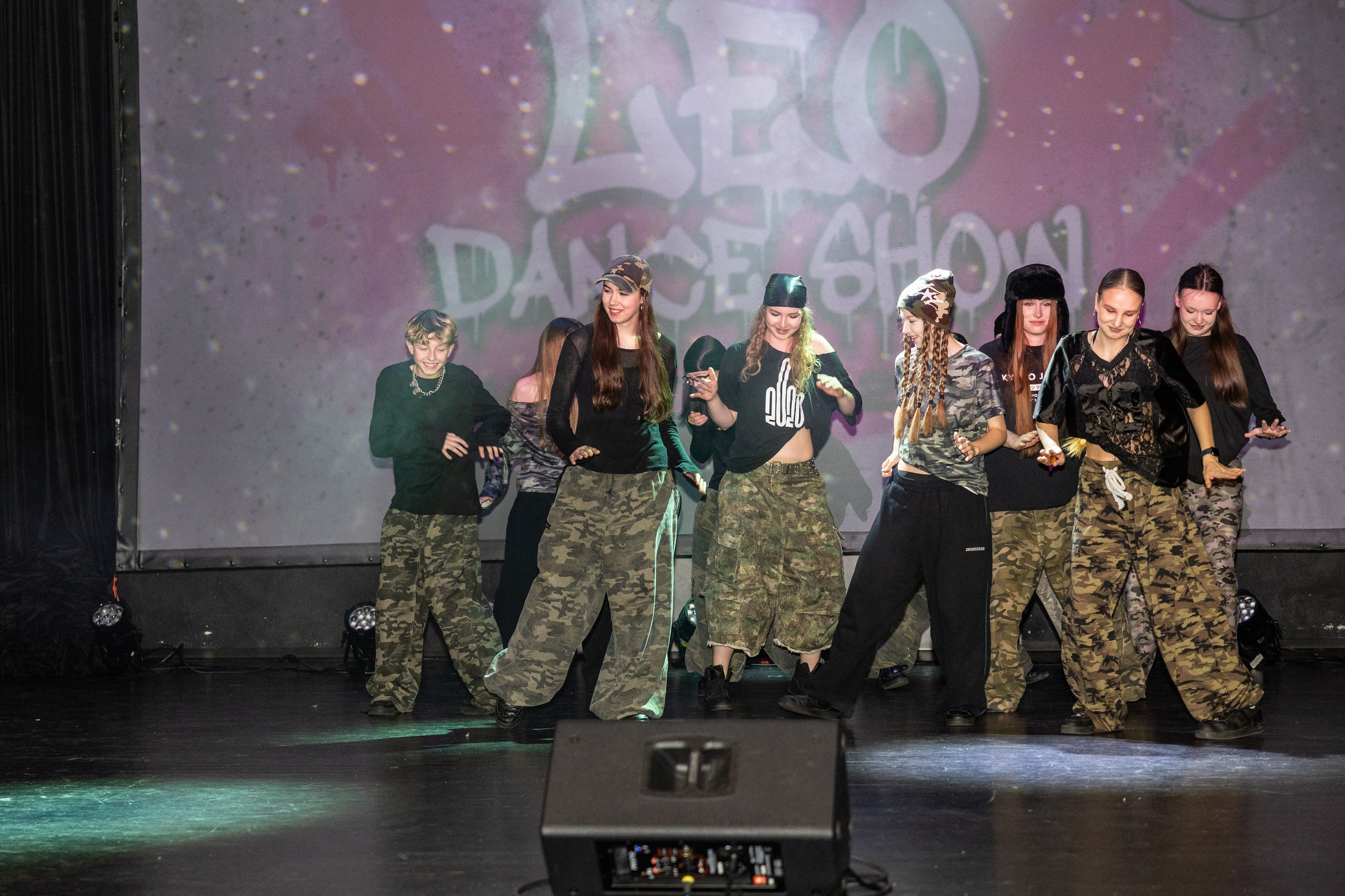 LEO DANCE SHOW WINTER 2025. Семейный и детский фотограф в Варшаве Мила Бобровская