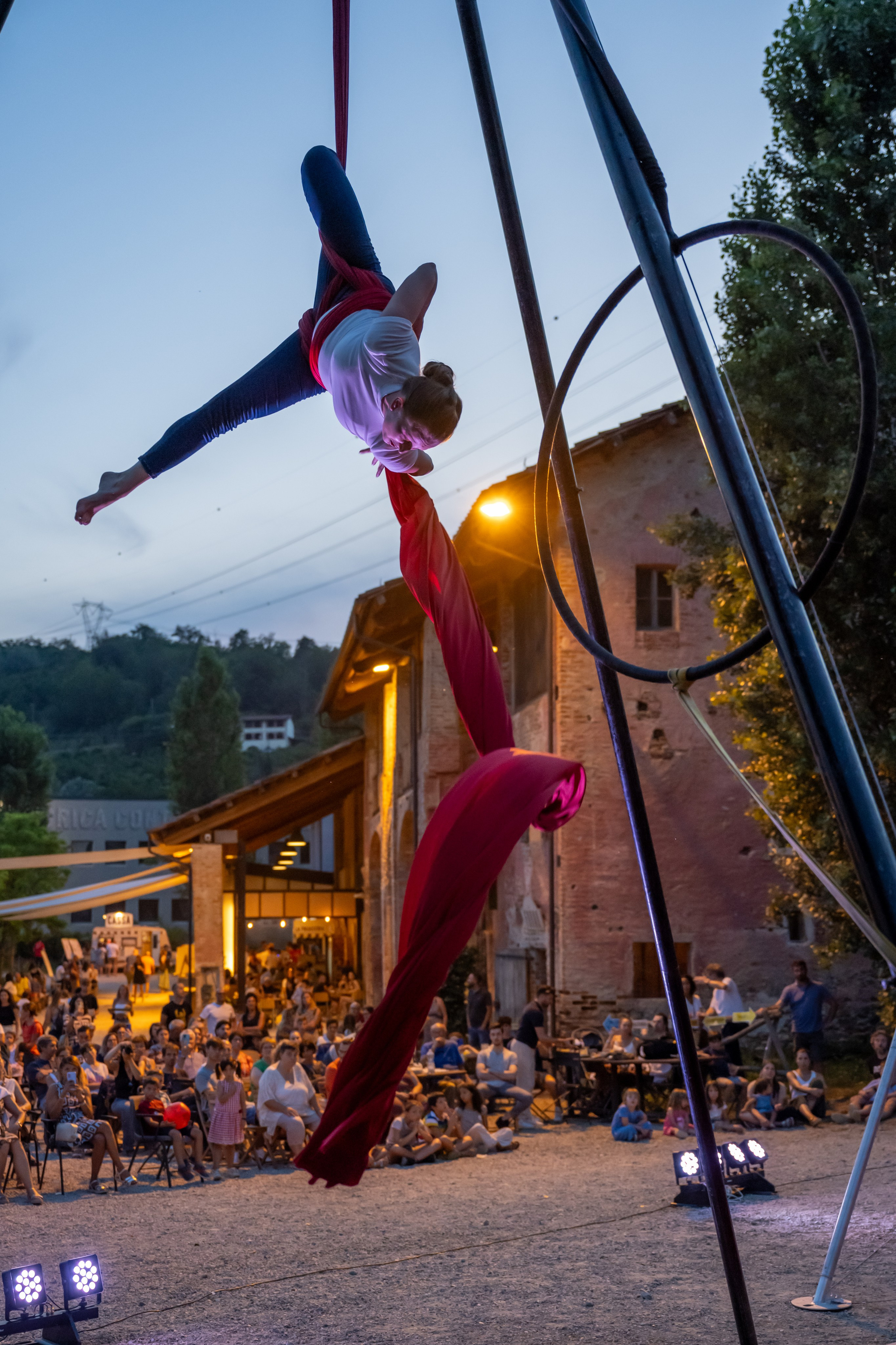 Danza Aerea Tessuti Piozzo. “Gianmaria Coscia fotografo per passione”