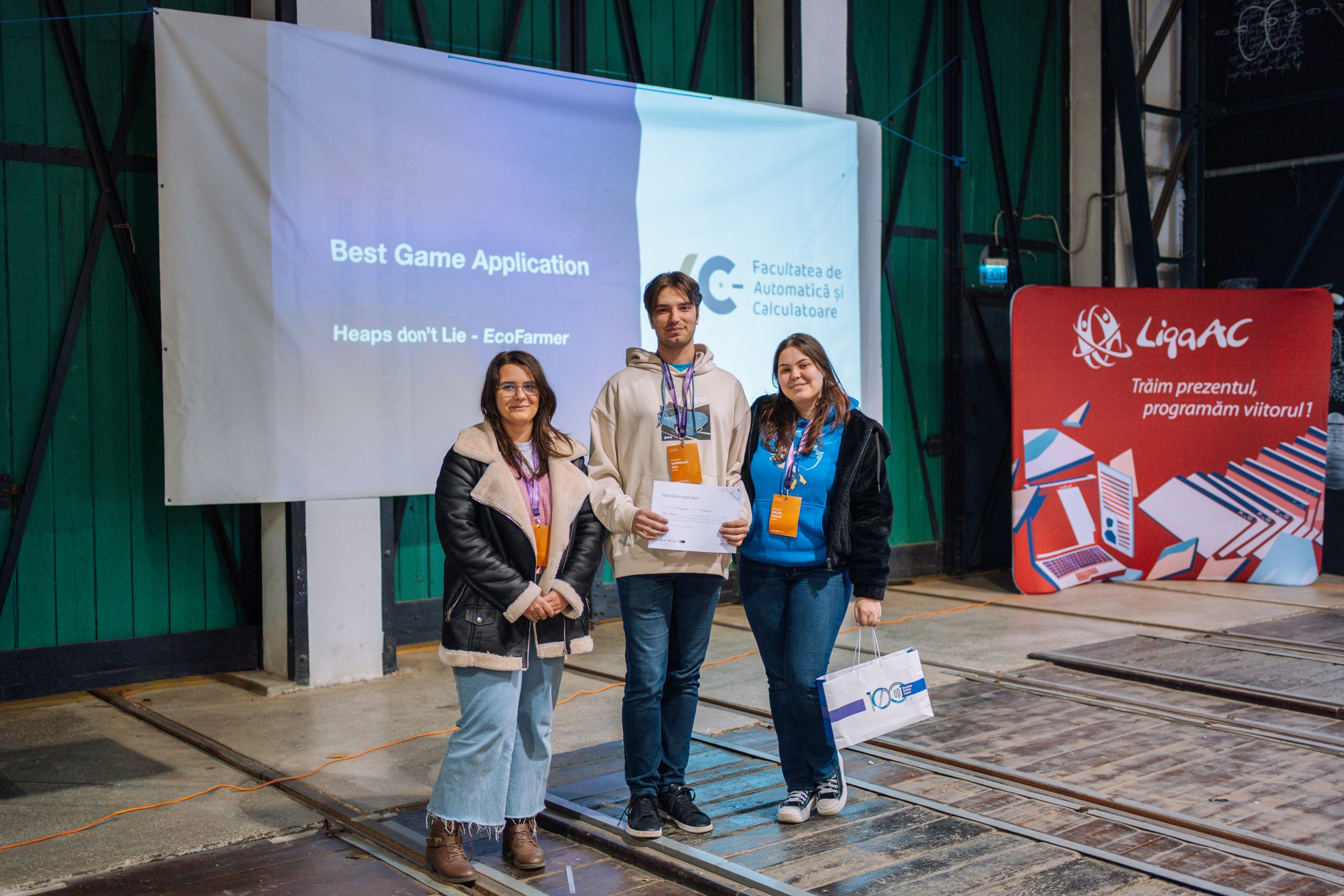 Unihack 2025. Cozac Cristian Photographer
