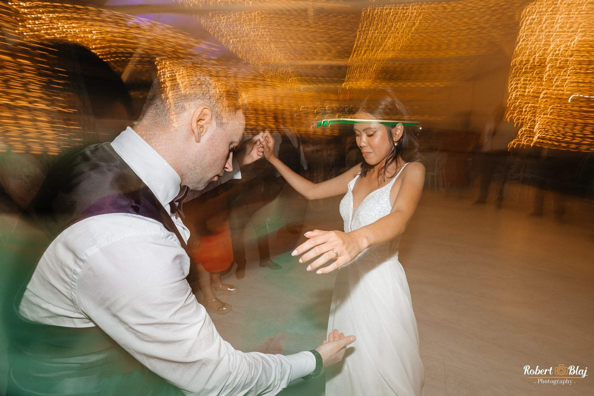 Zara & Iustin. Robert Blaj - Fotograf Nuntă Iași