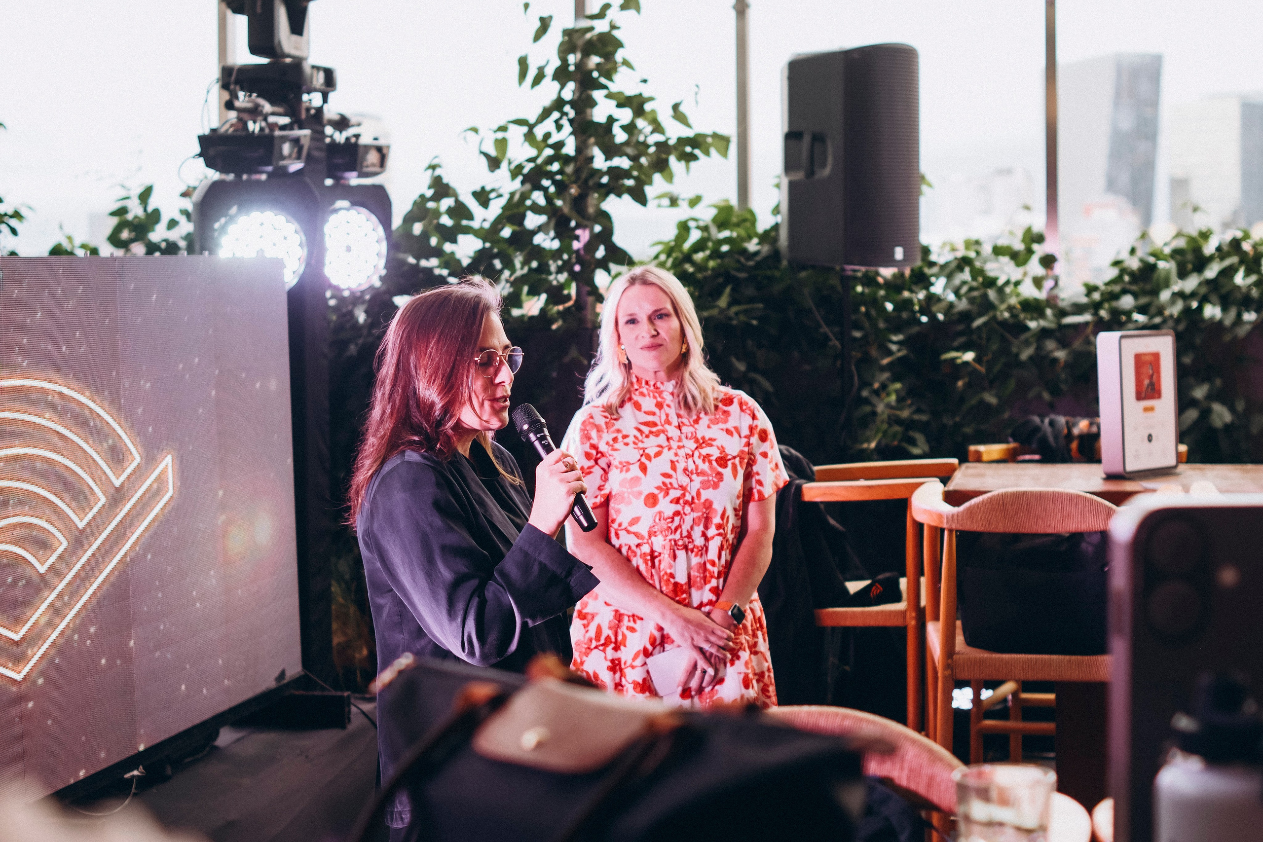 Audible. Wedding and family photographer in Mexico City