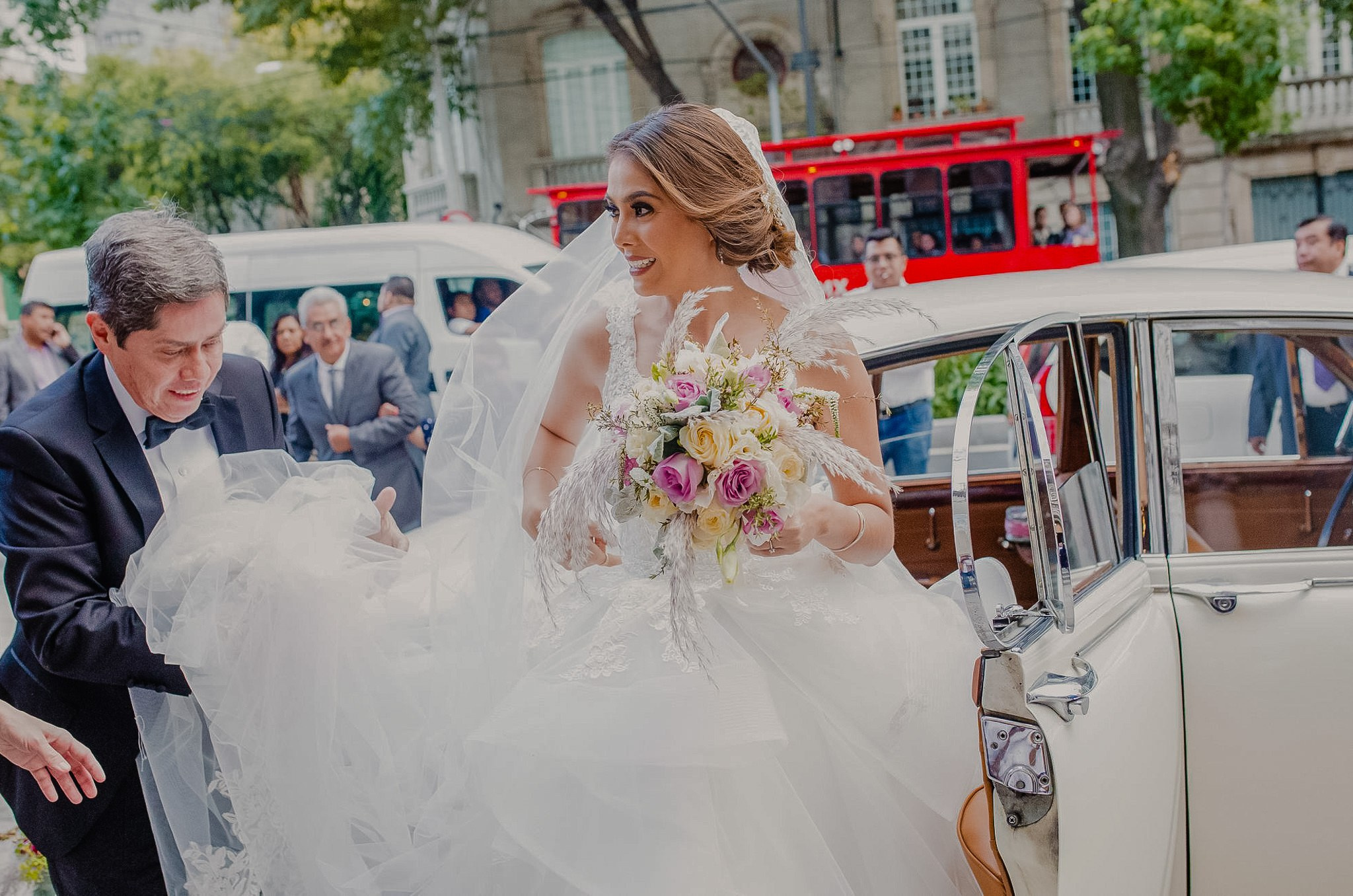 Dany & Ivan. Wedding and family photographer in Mexico City