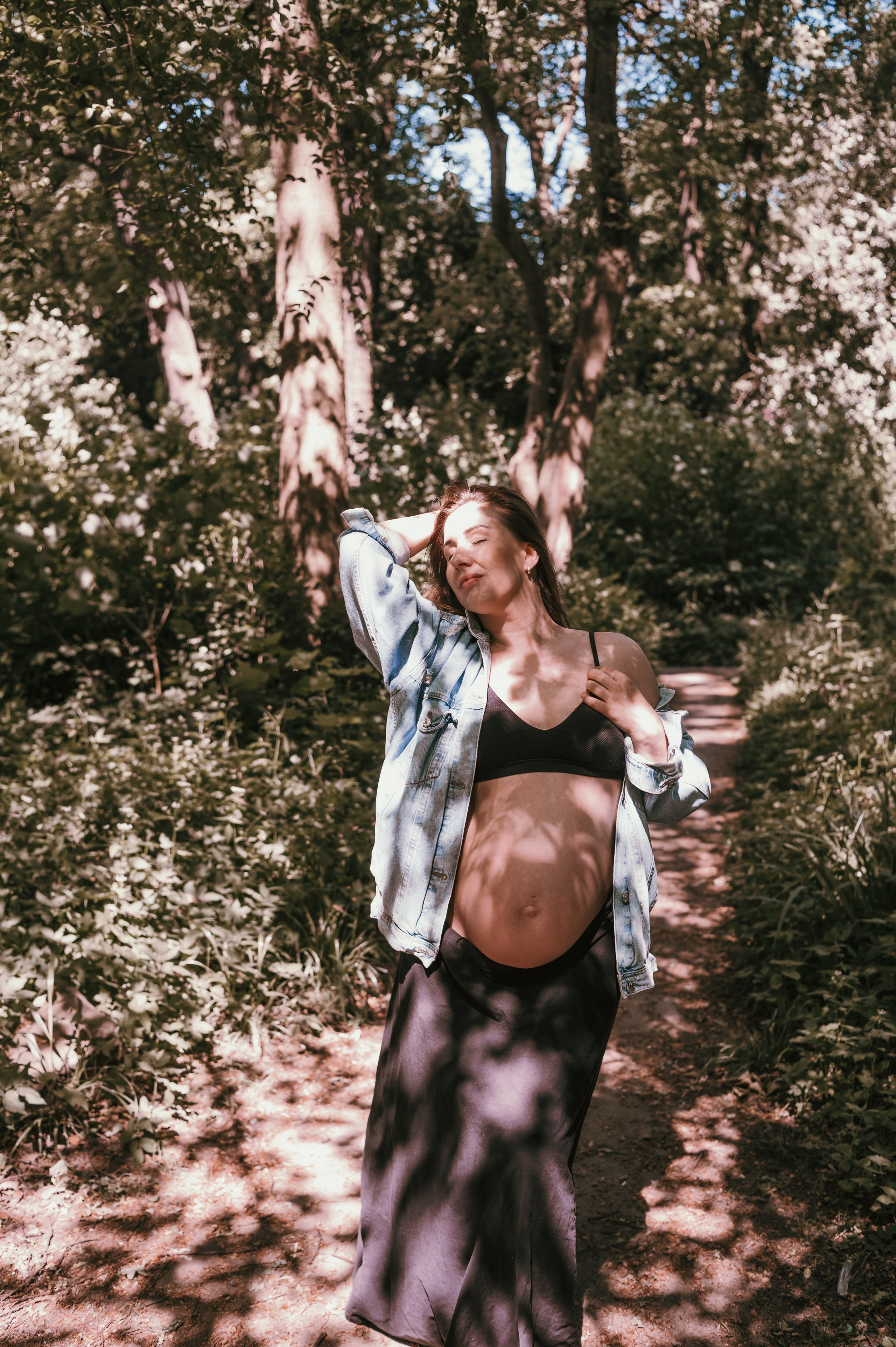 Hayley. Maternity Newborn and Family photographer Hamburg Claire Hambley