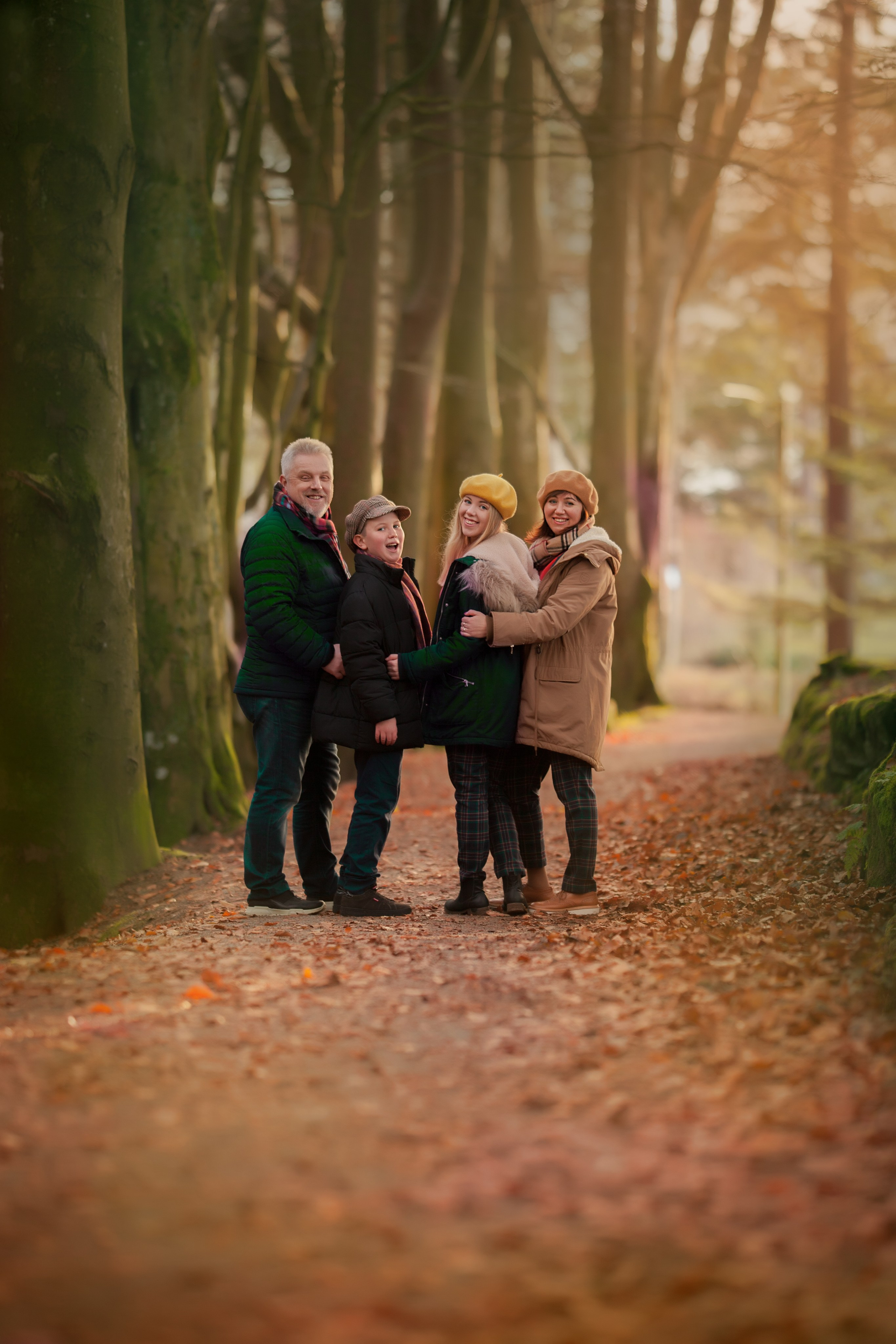 Gold october. Family and real state photographer in Haugesund Dina Vikra