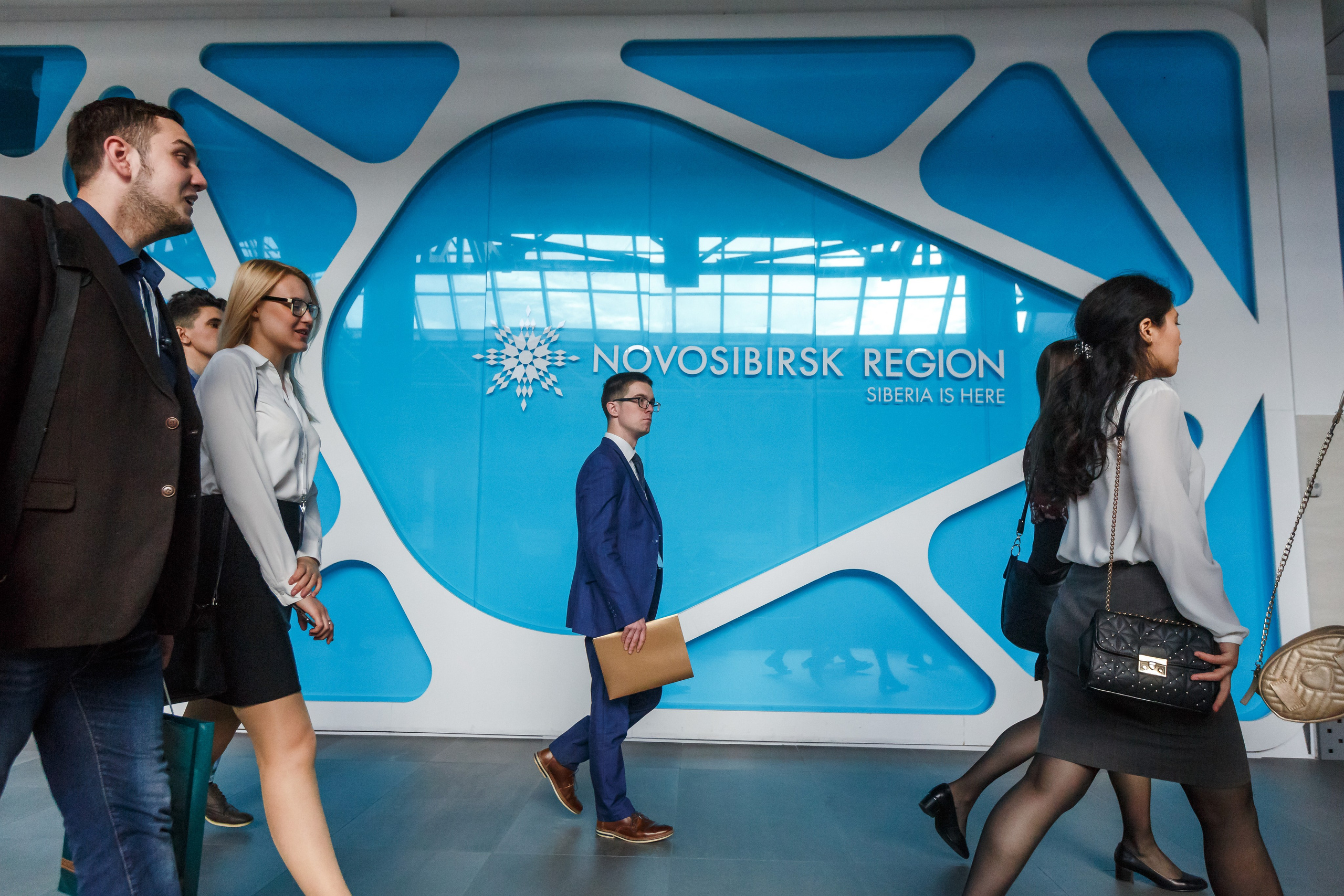 Conferencias. Fotógrafo de retrato, familia y reportajes en Valencia | España | Europa Vitalii Lumier