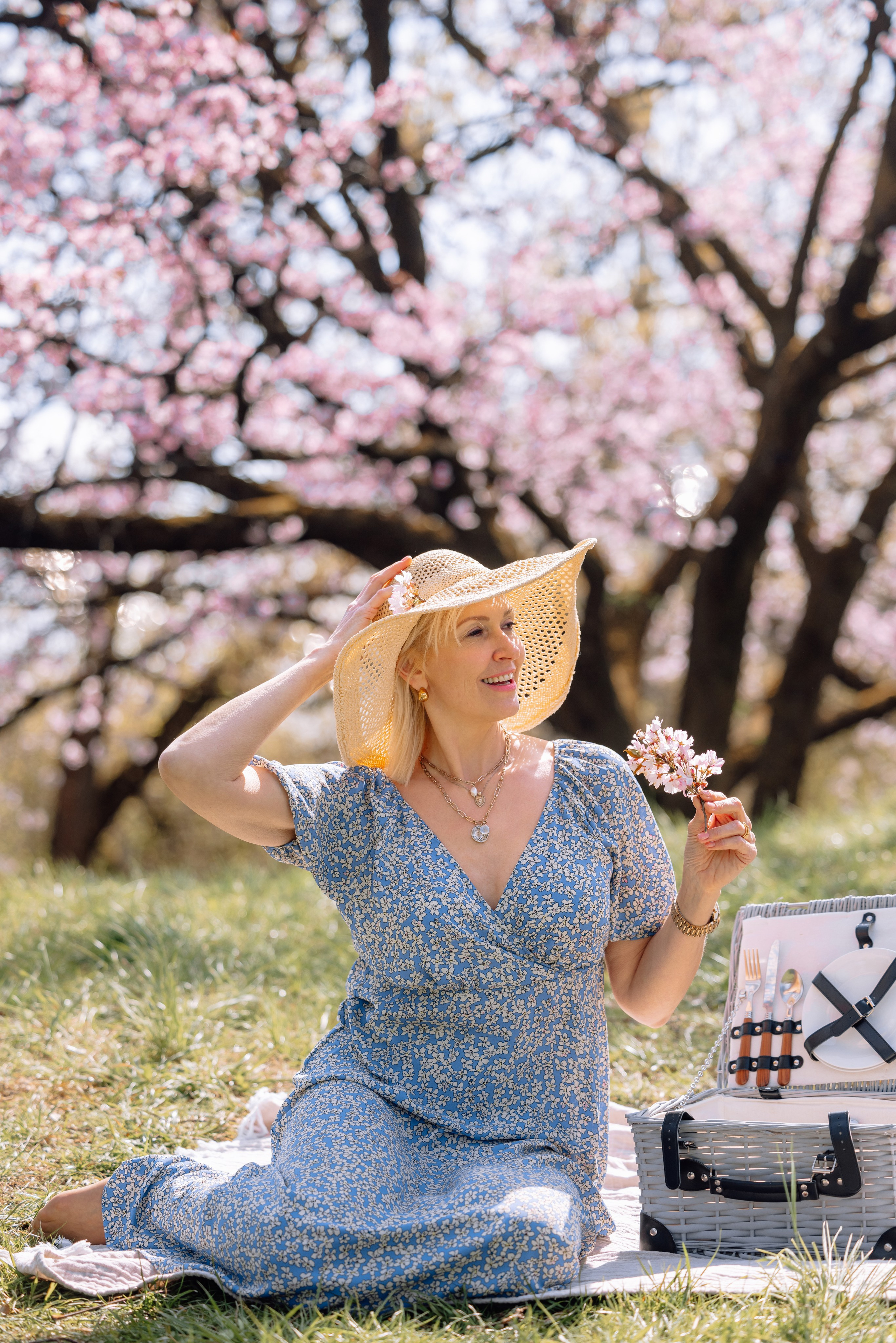 Blütezeit im Olympiapark München. Hochzeitsfotograf München Taufe Familienfotograf Tanja Mauke