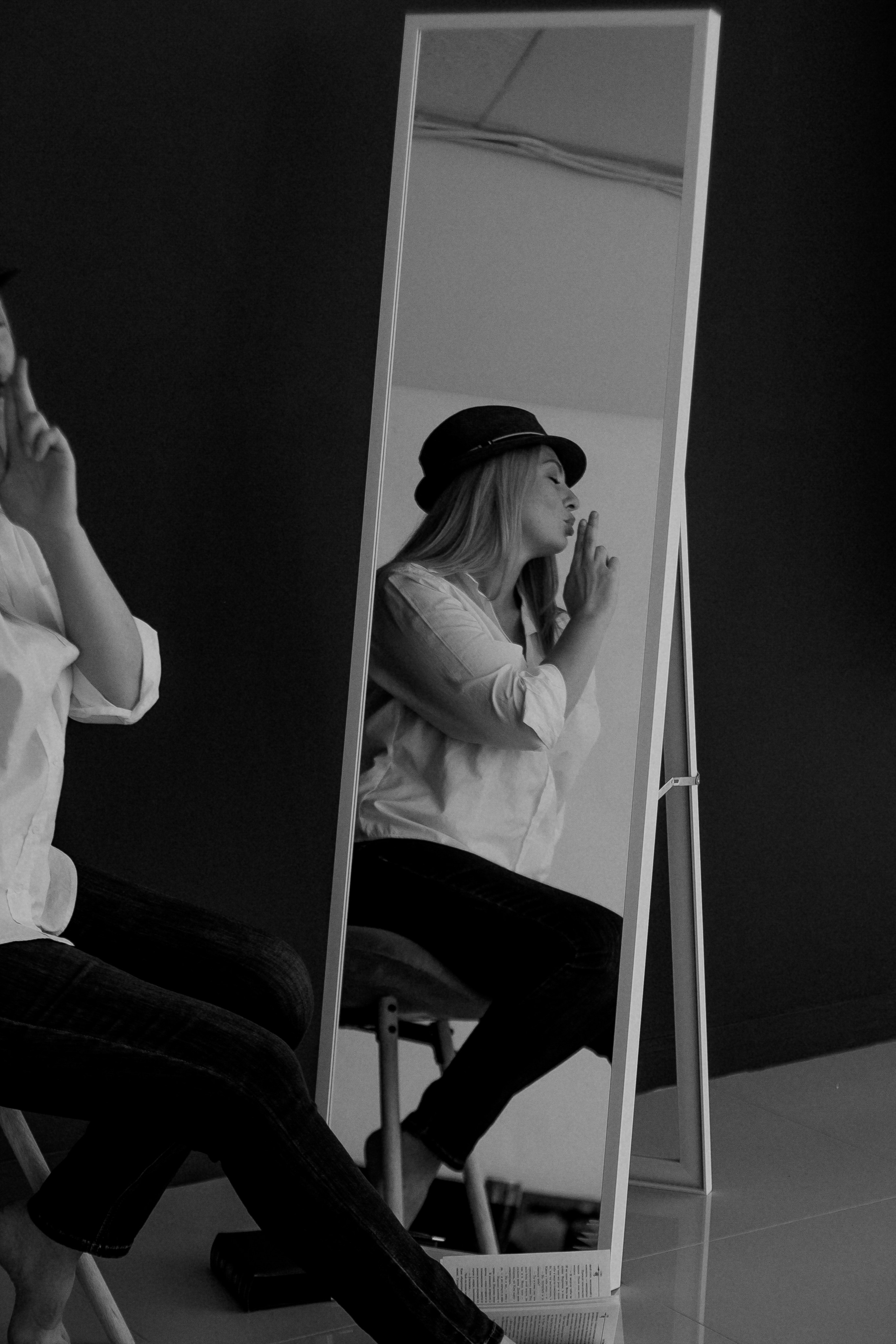 A black and white story. Iryna Zhyvora | Photographer | Stockholm