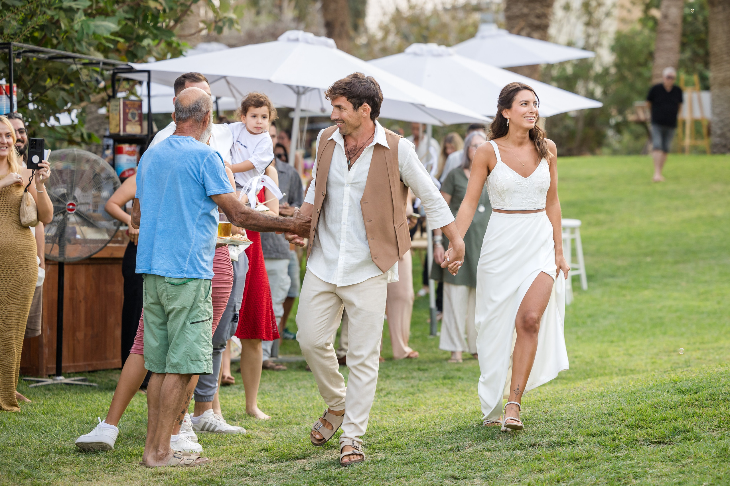 Shirley & Yoav. AMIR BUCHNIK PHOTOGRAPHER