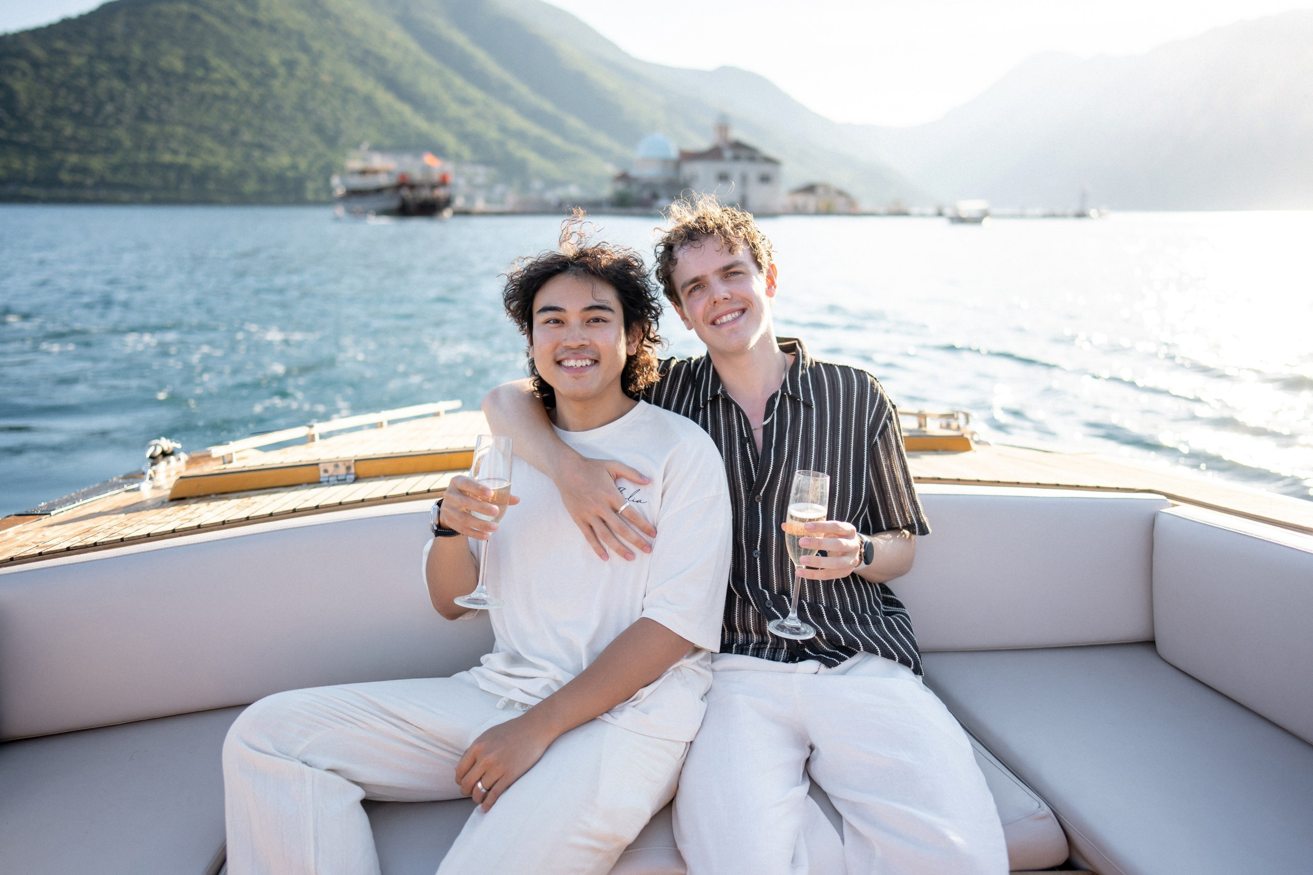 Perast Boat Proposal. Trouwfotograaf & videograaf in Montenegro | Maria & Vasilii