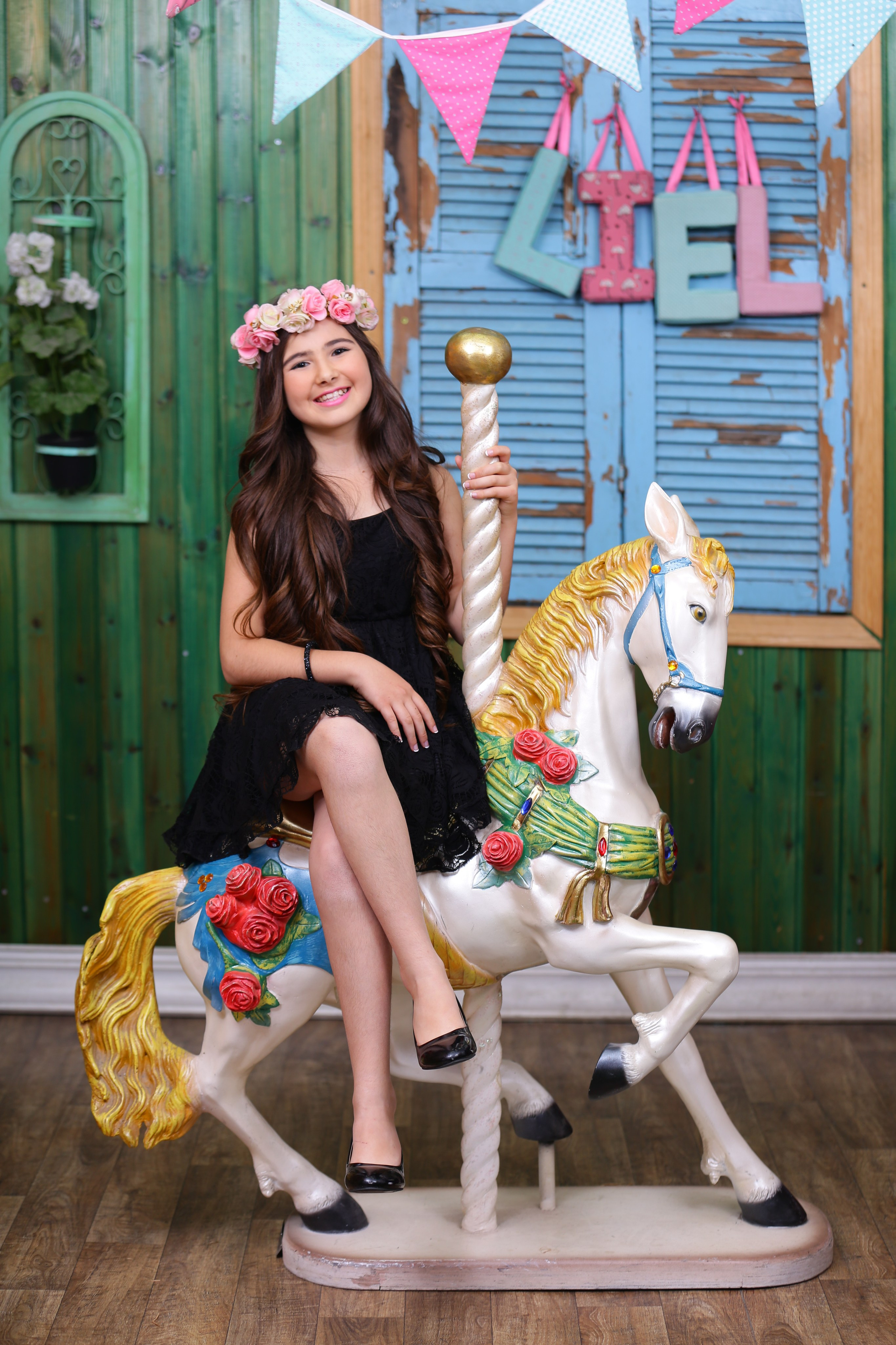 Bat Mitzva Liel. Wedding and events photographers Studio Shalom