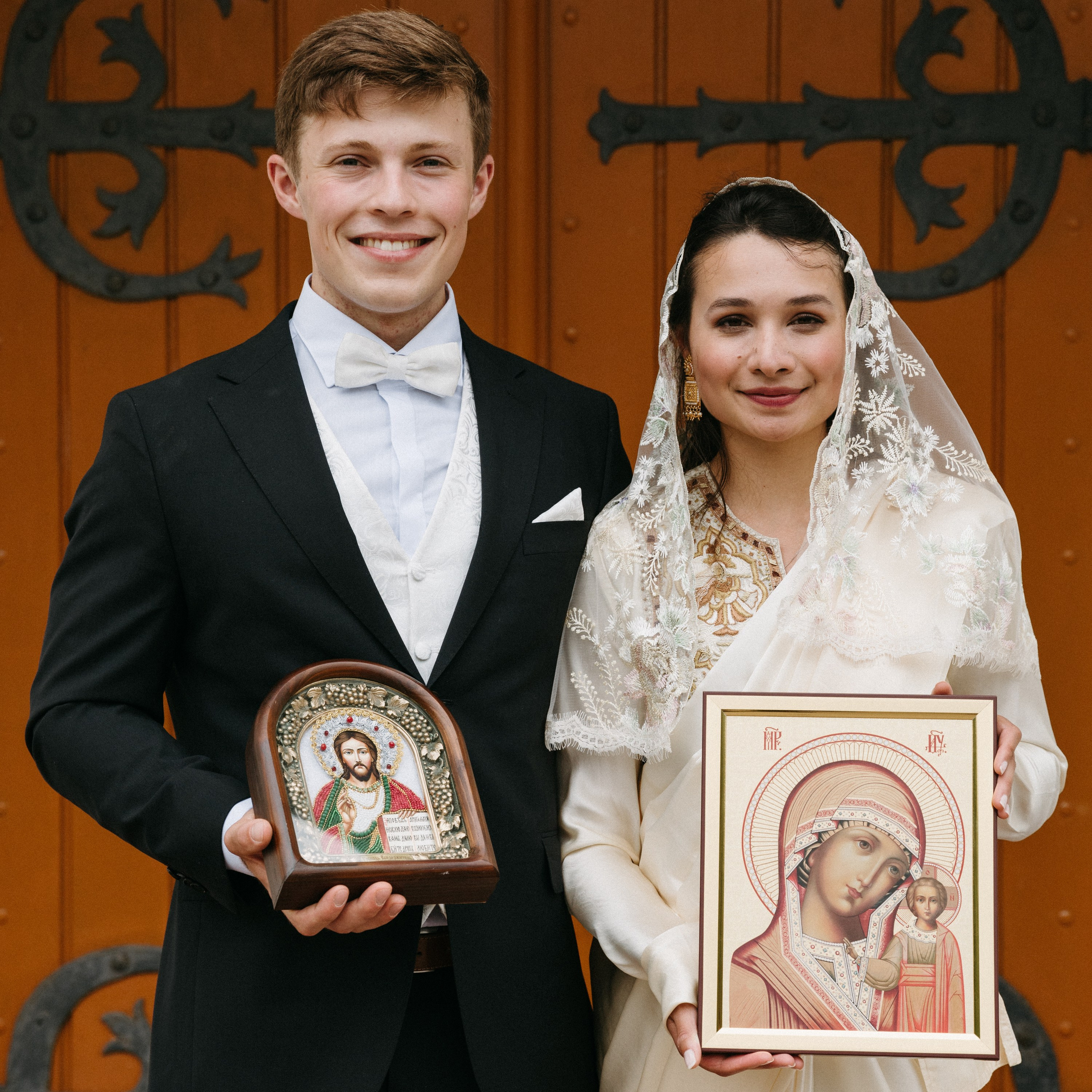 Orthodoxe Hochzeit Berlin | Wilmersdorf & Schloss Köpenick. Hochzeitsfotograf Bodensee & Allgäu | Liliana Berkut