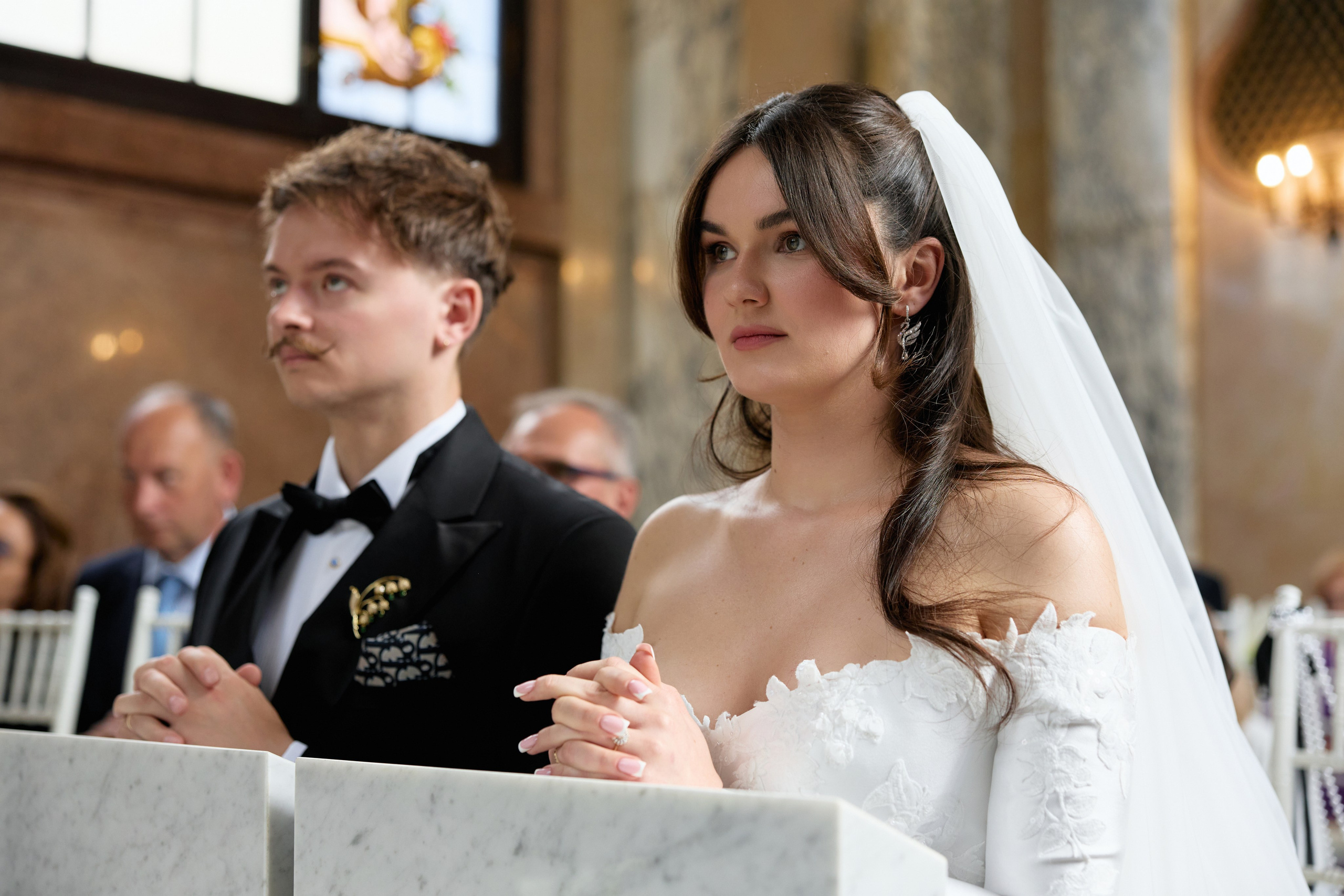 Wiktoria & Kacper. Pałac Goetz. Fotograf ślubny i rodzinny w Krakowie Yana Klymova