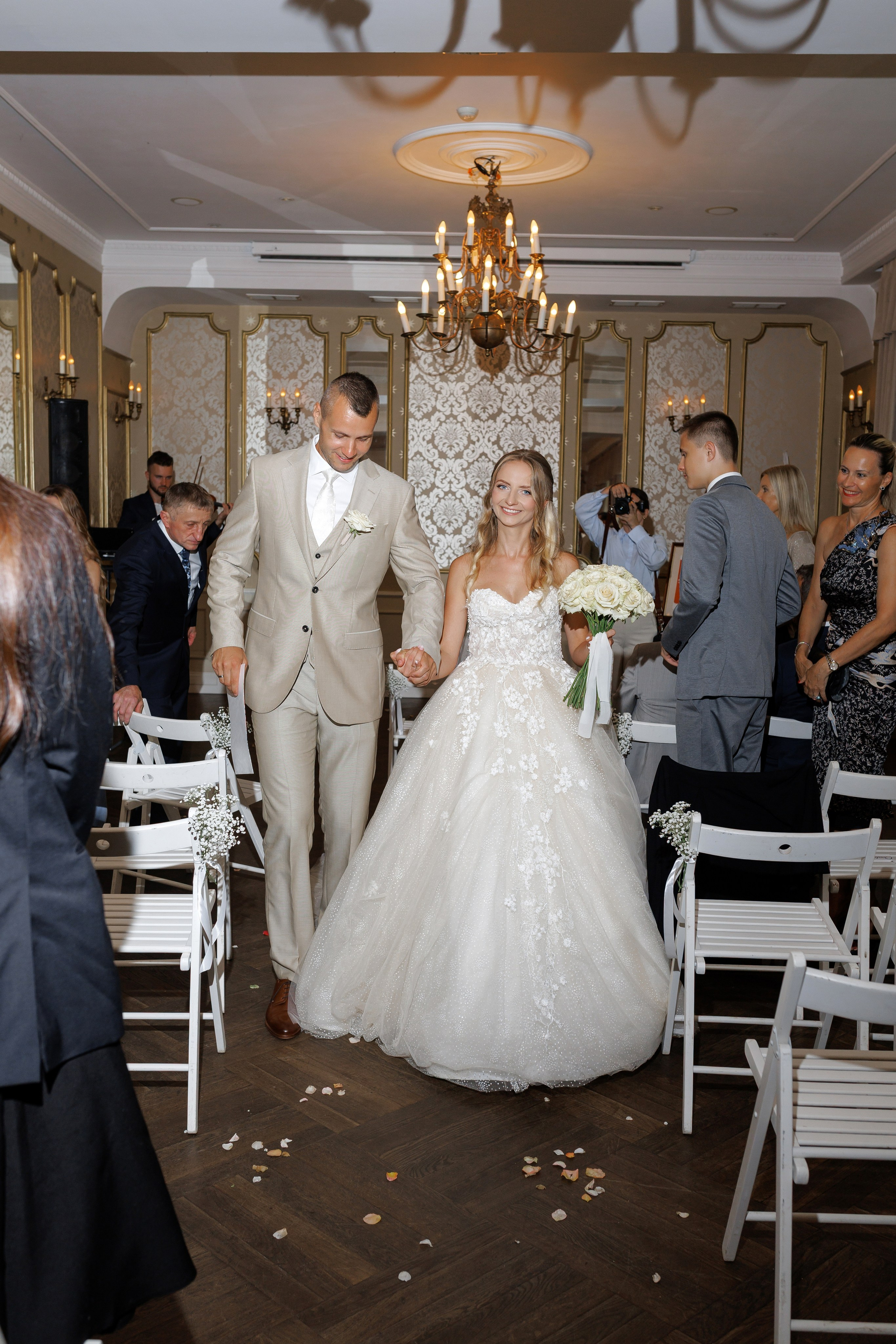 Kamila & Jorg. Dwor Sireakow. 26.07.2025. Fotograf ślubny i rodzinny w Krakowie Yana Klymova