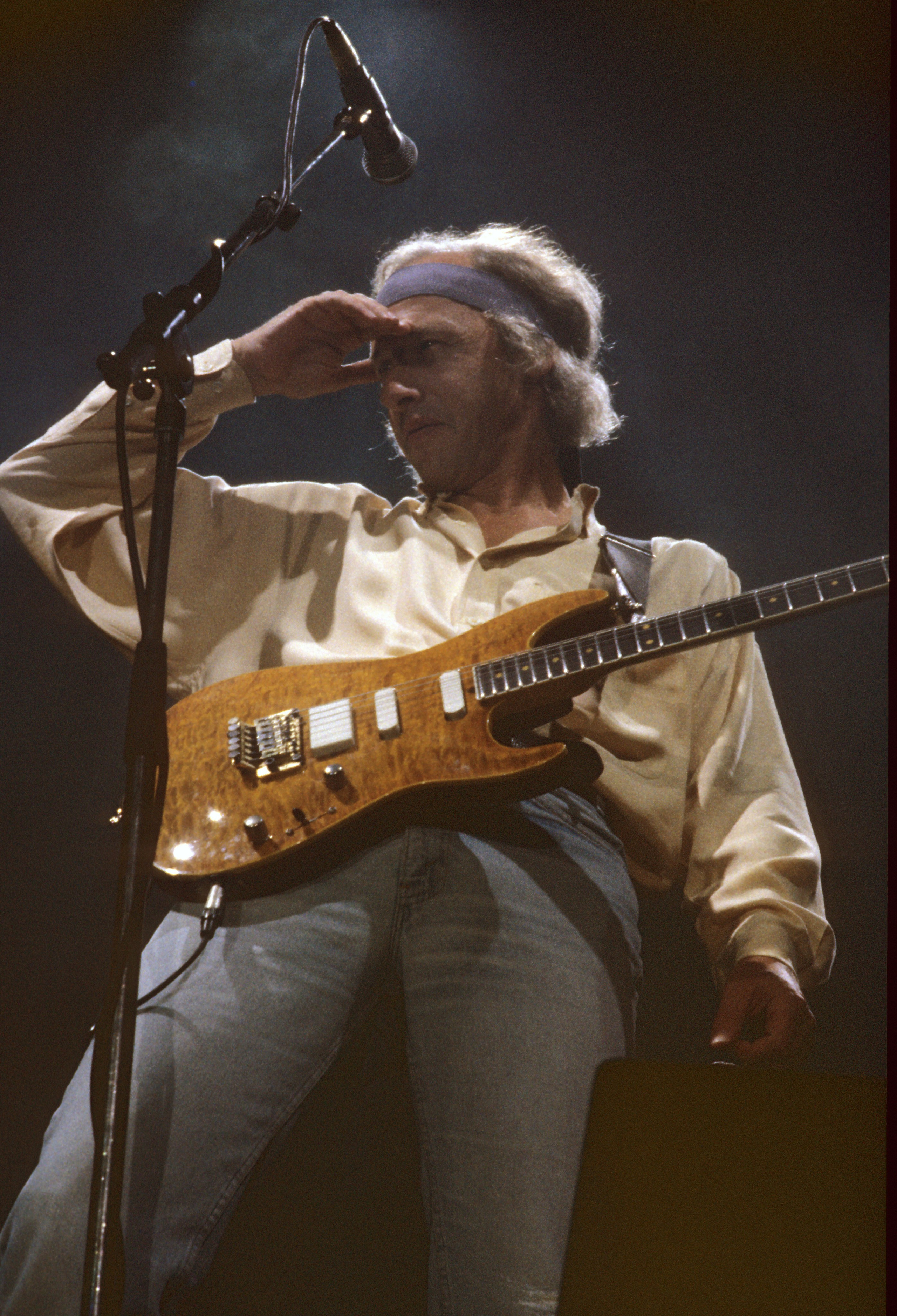 DIRE STRAITS