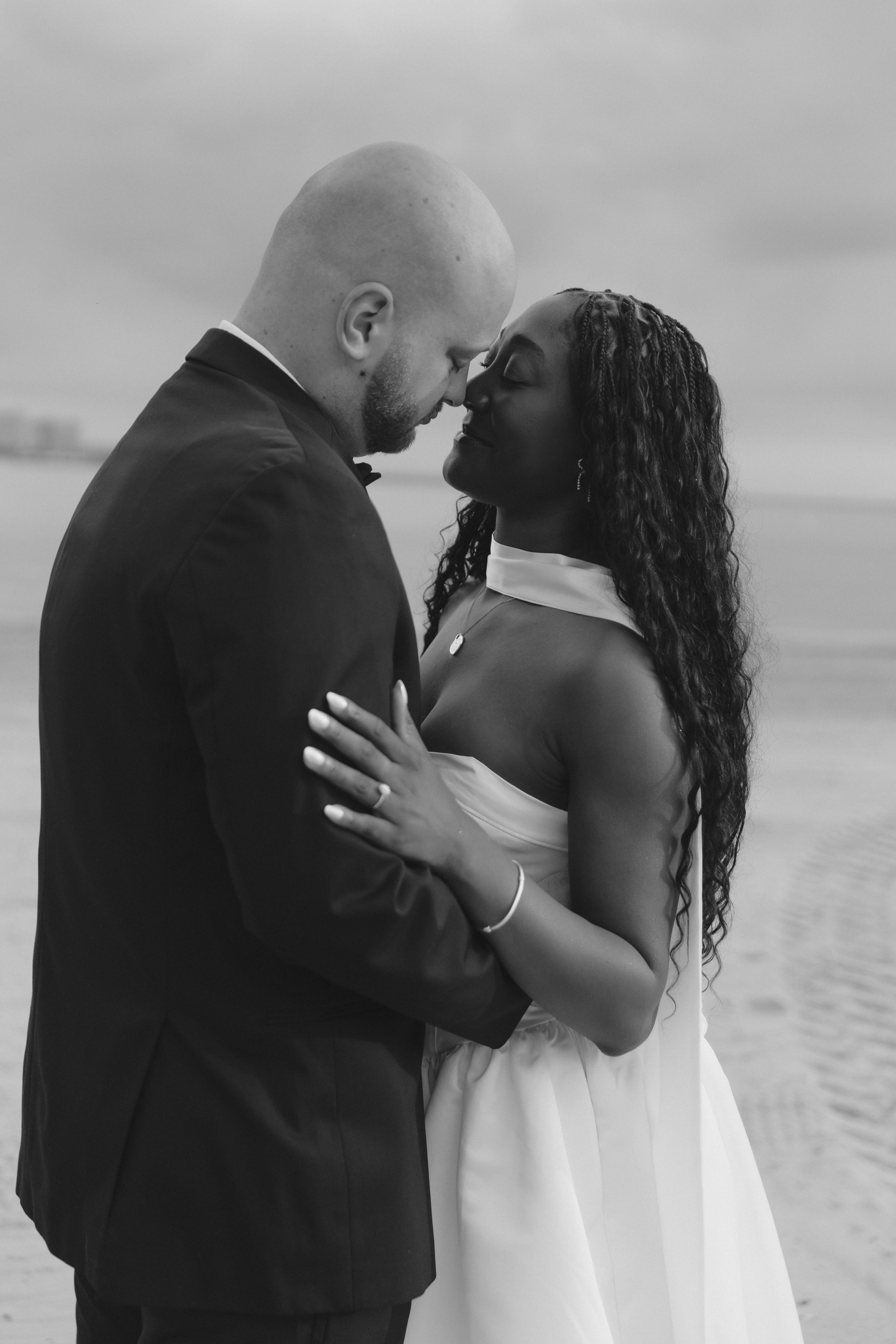 Regan&Drew. Couple photographer in Chicago