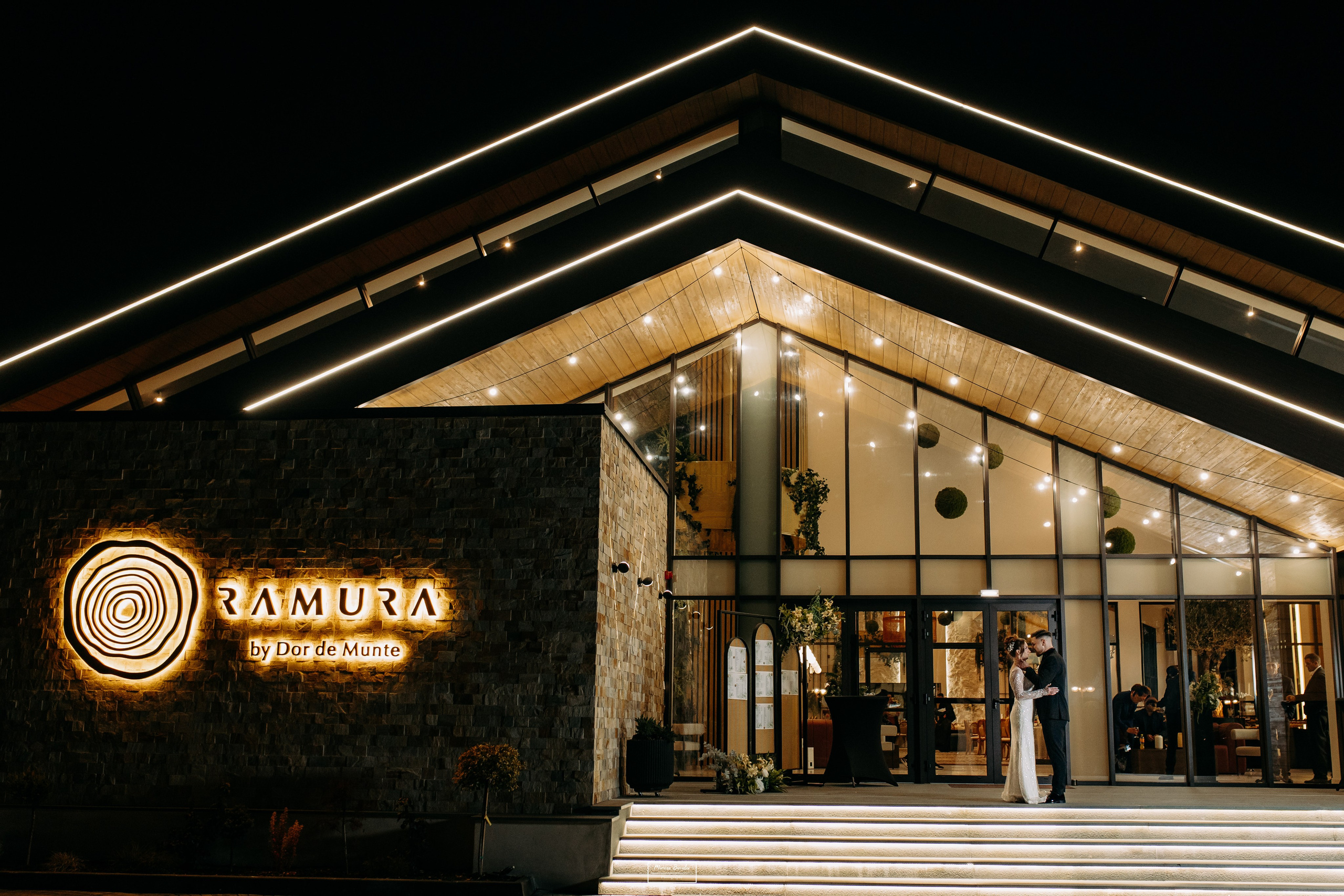 Nuntă Marinela & Ionuț. Acasa