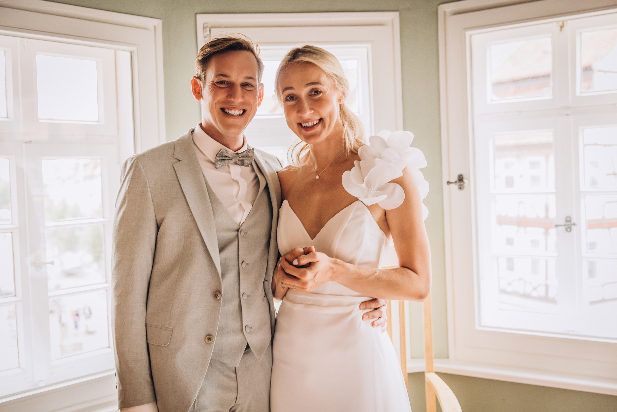 Svetlana and Yann. Hochzeitsgeschichten – Professionelle Hochzeitsfotografie & Videografie in Deutschland, Italien, Spanien und ganz Europa