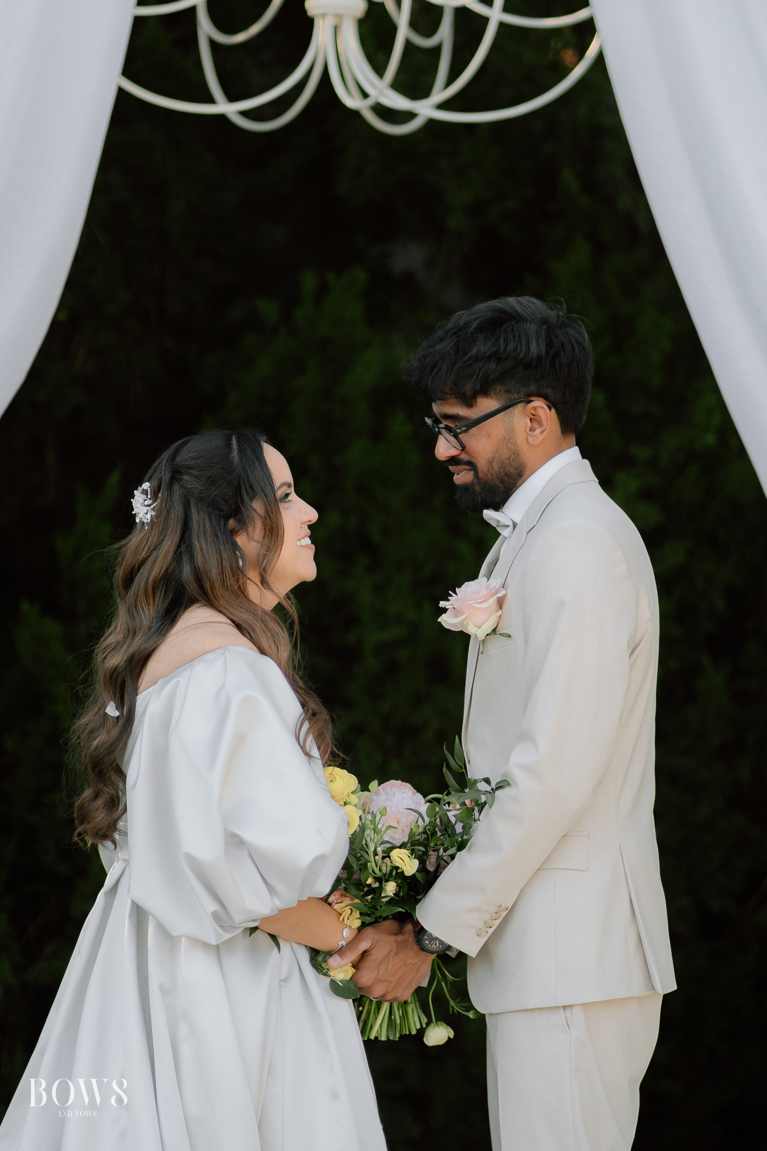 ARAVIND & MARISSA. WEDDING PHOTO COLOR GRADING