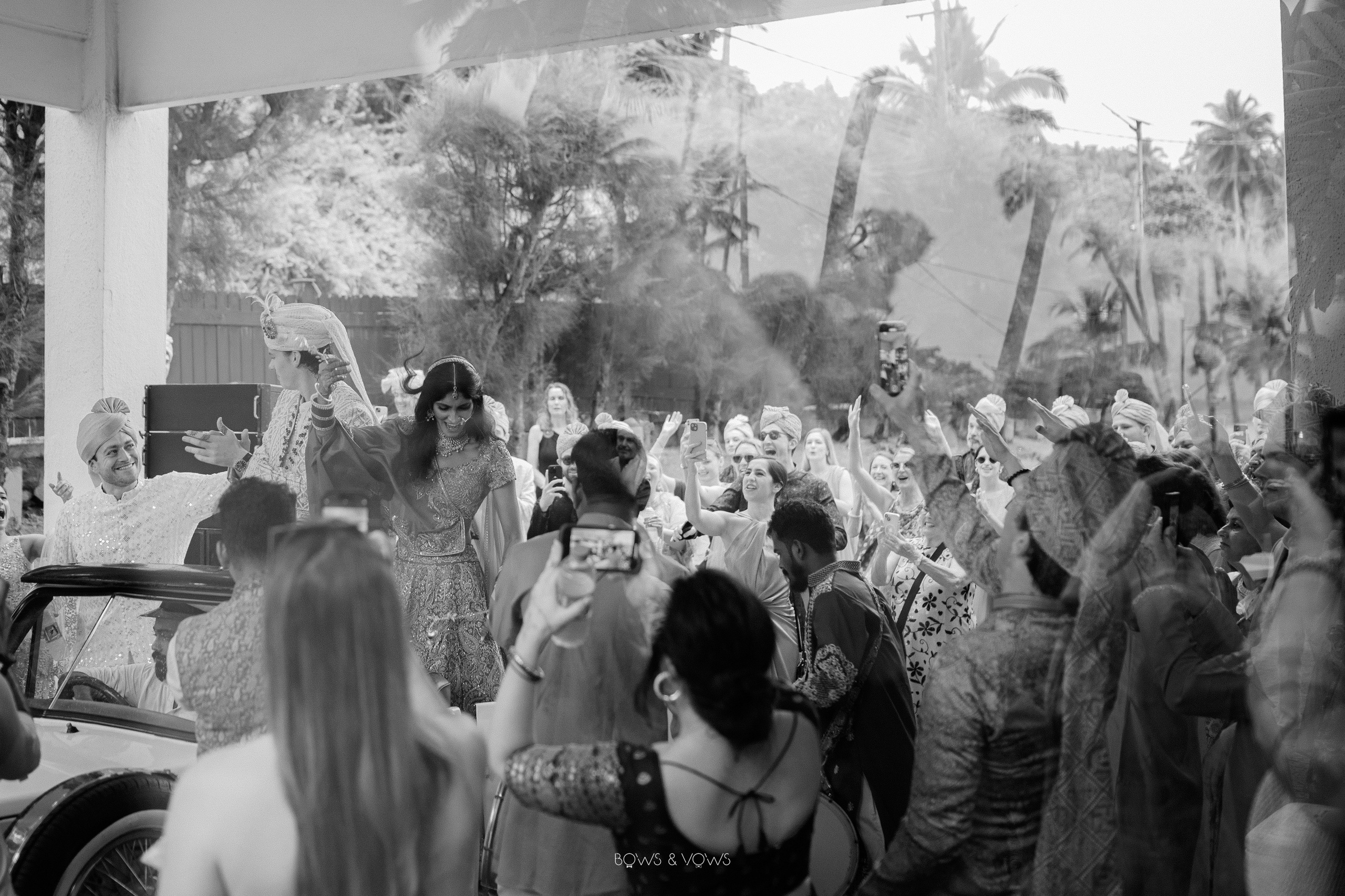 SANAYA & REID. WEDDING PHOTO COLOR GRADING