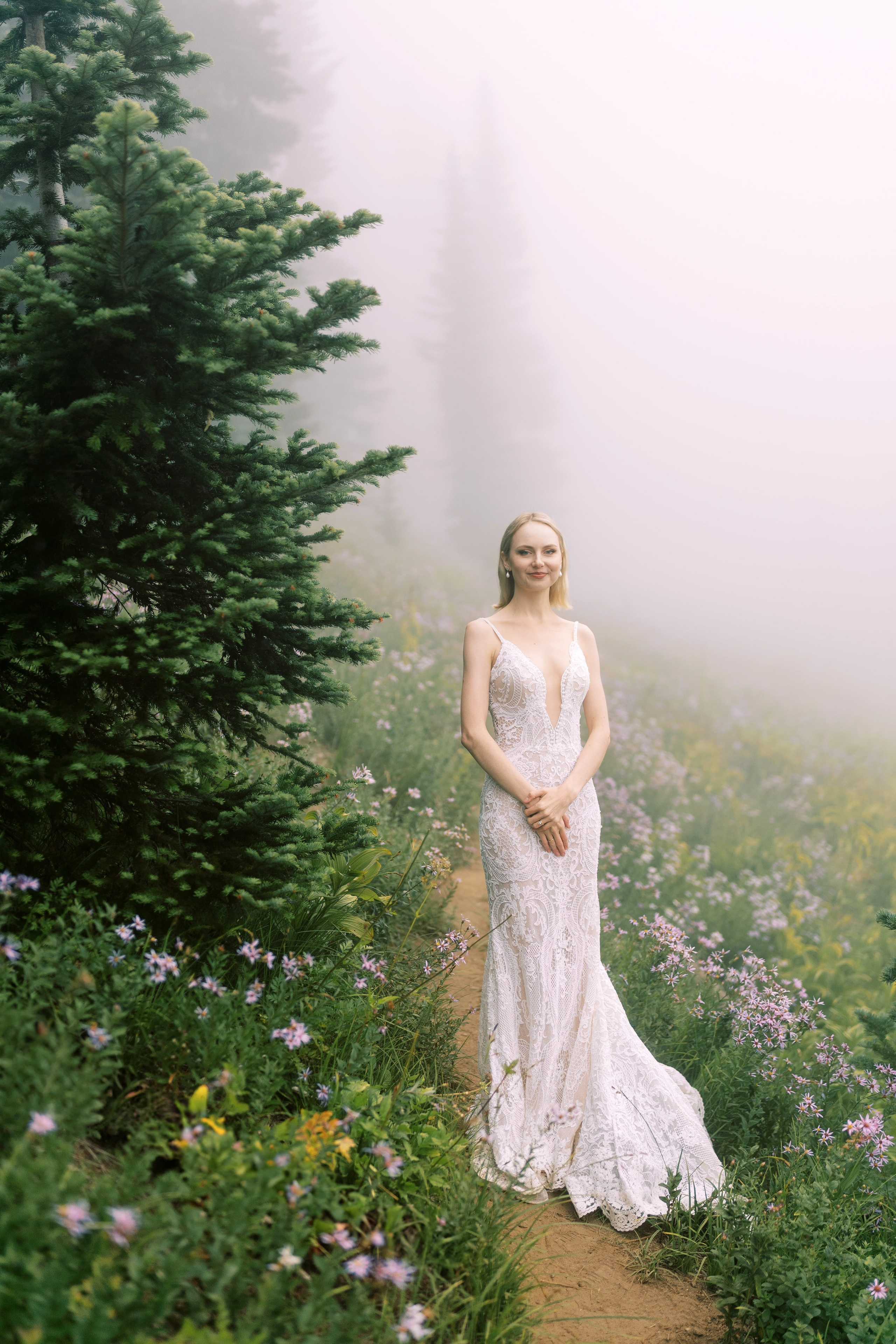 Rachel & Ryan Wedding photoshoot. August 2024. Little Tipsoo Lake, WA Day 2. EVAN ARISTOV WEDDING PHOTOGRAPHY — Seattle Wedding Photographer
