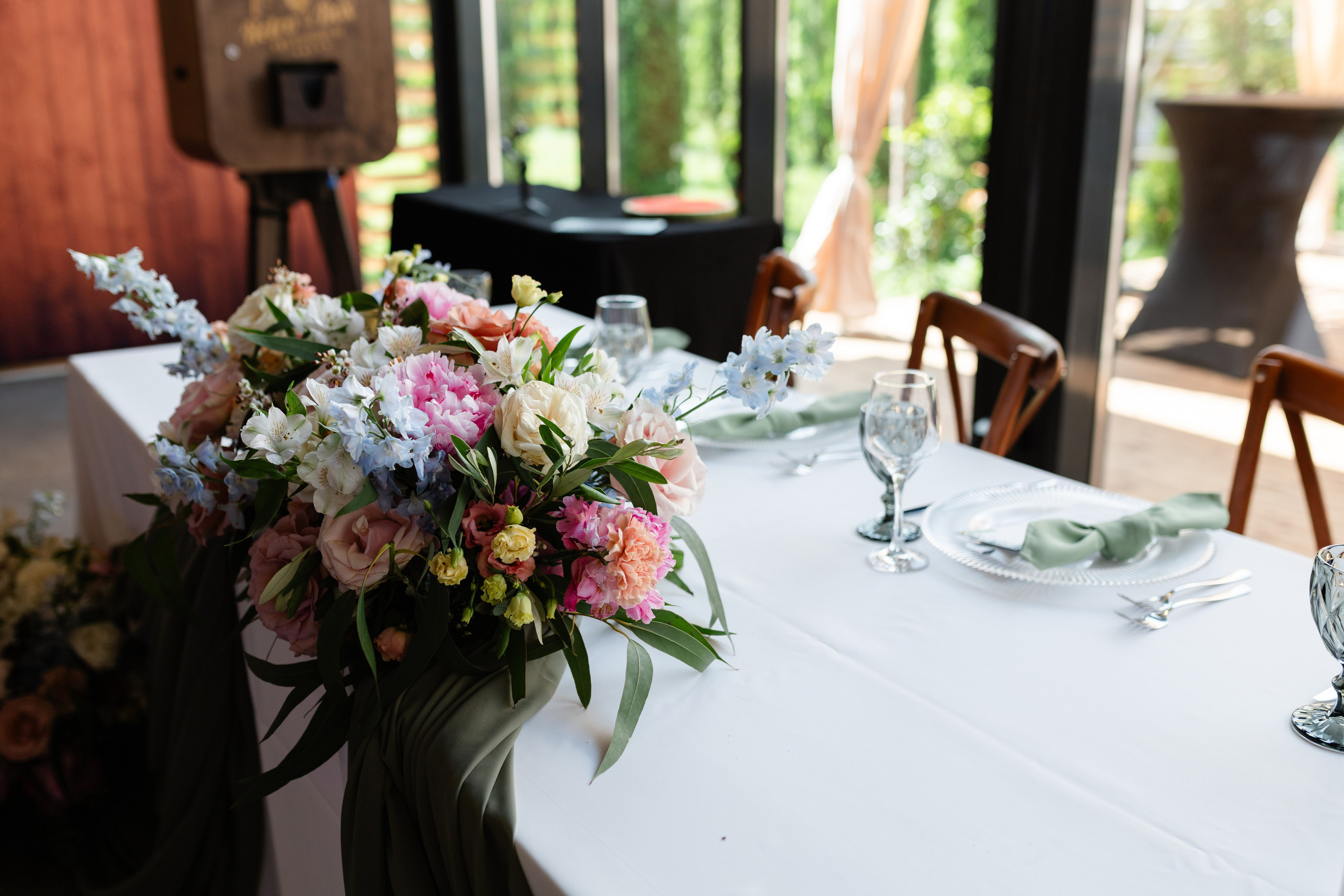 Flori & Cosmin. Main