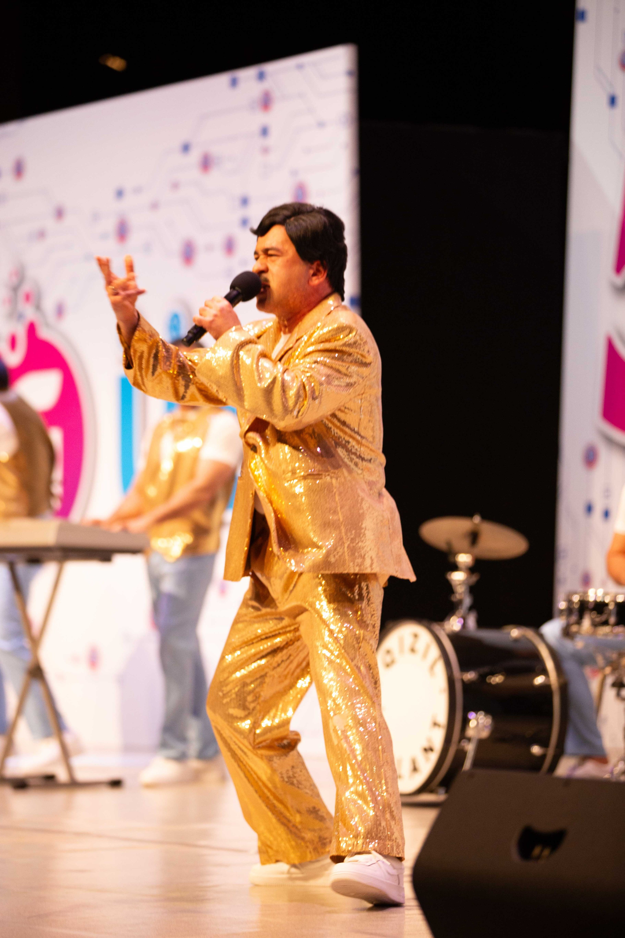 PLANET PARNI IZ BAKU. Wedding&Event photographer Ismail Rzayev in Baku