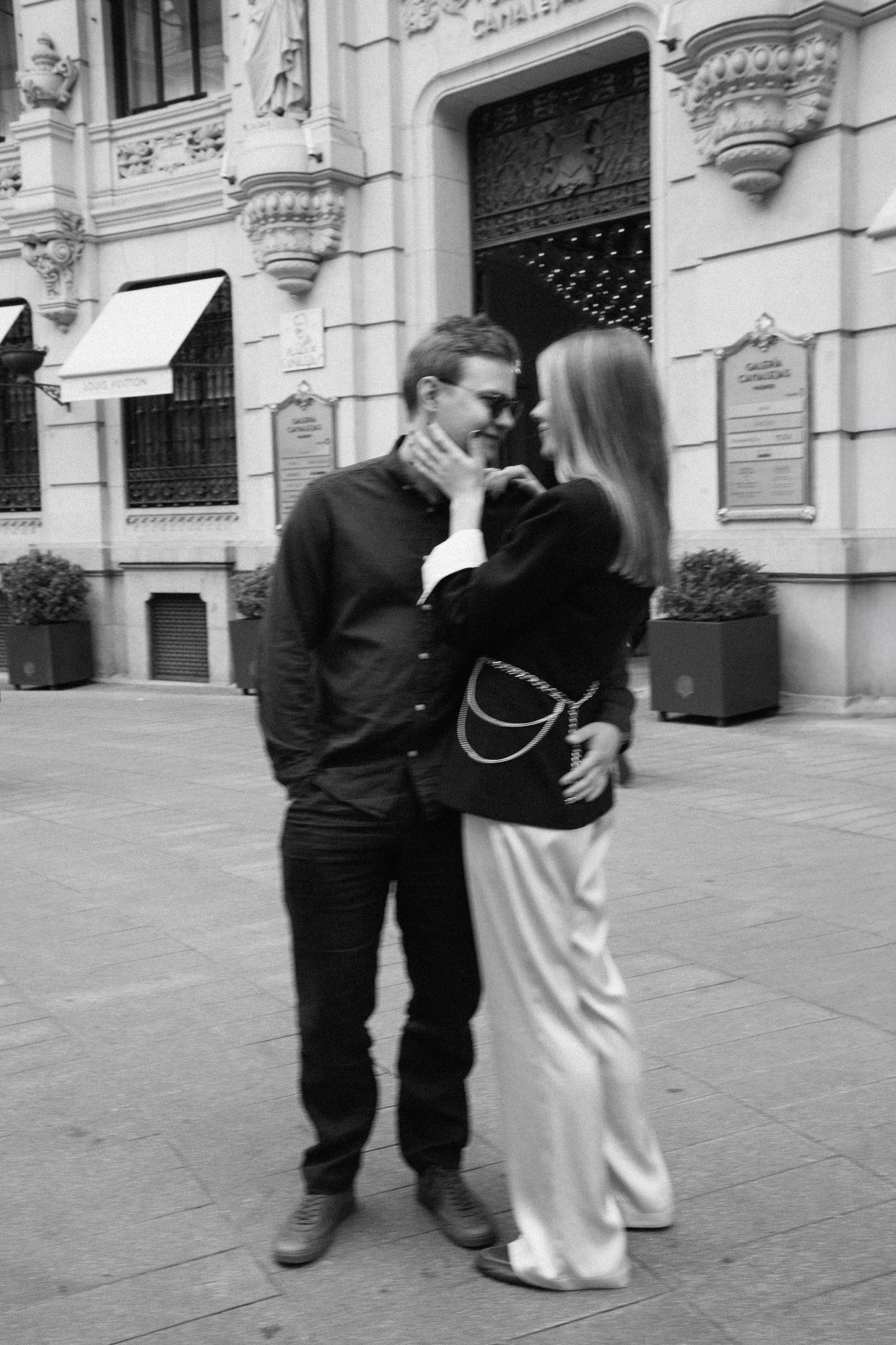 Marriage Proposal in Madrid historic Center. Photographer in Madrid, Spain. Alyona Belyaninova