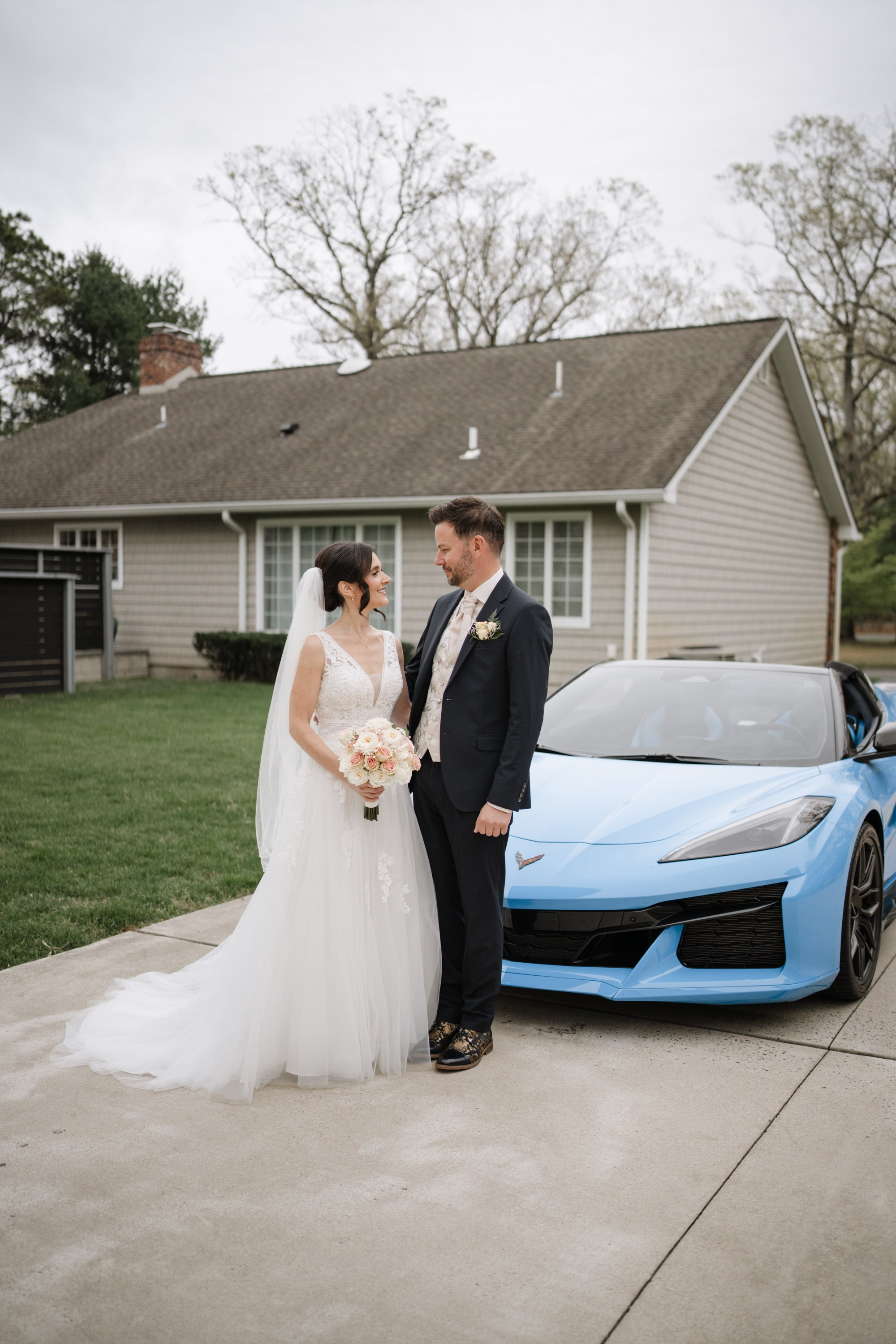 Liza and Jody. Philadelphia, PA. Portrait and wedding photographer in New York