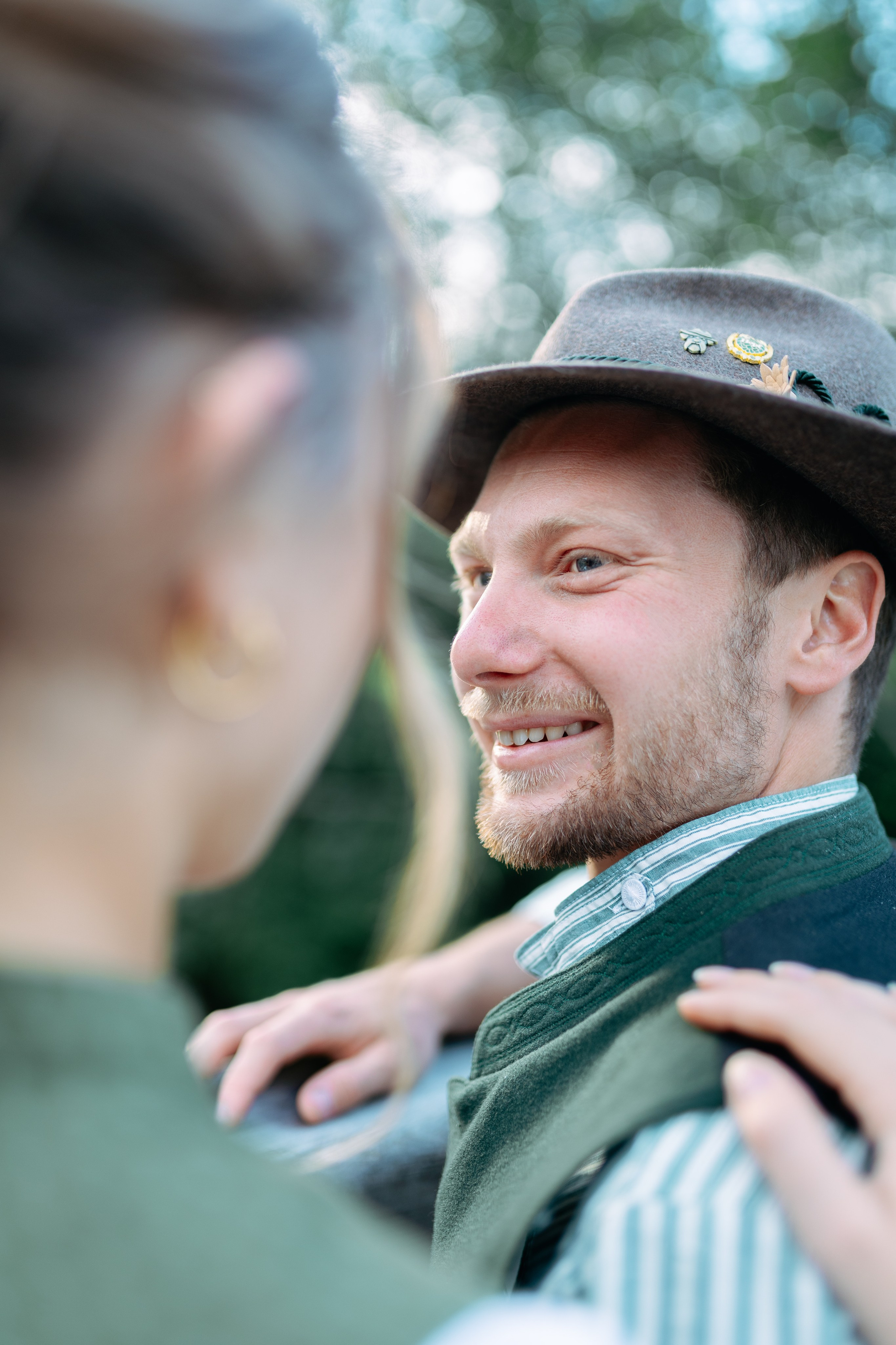 Selina & Conny. GoldenHourStory