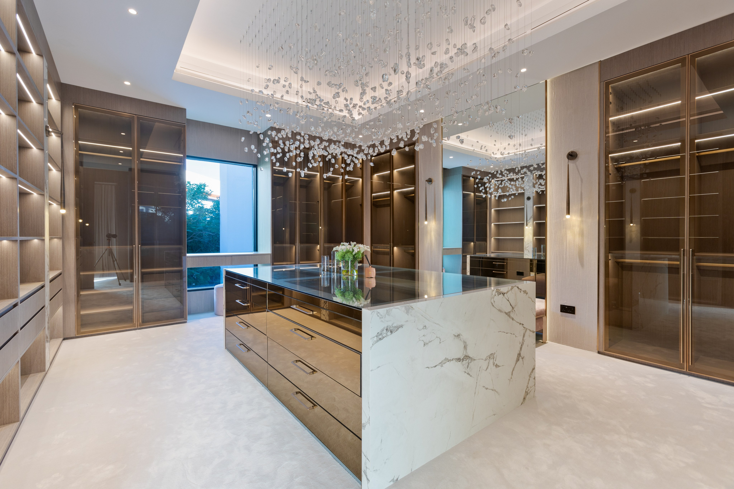 Luxury Villa — Emirates Hill. Samy Mar Boy │Portrait, Automotive and Real Estate Photographer