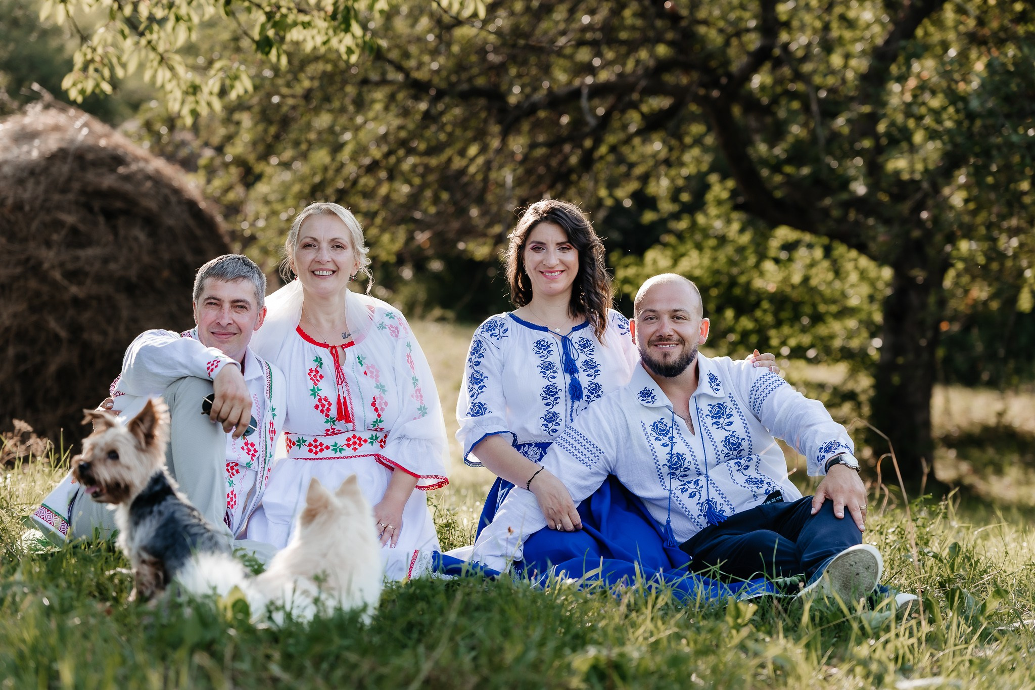 Tradiție și distracție. FotoACTIV.ro - Imaginea ta contează