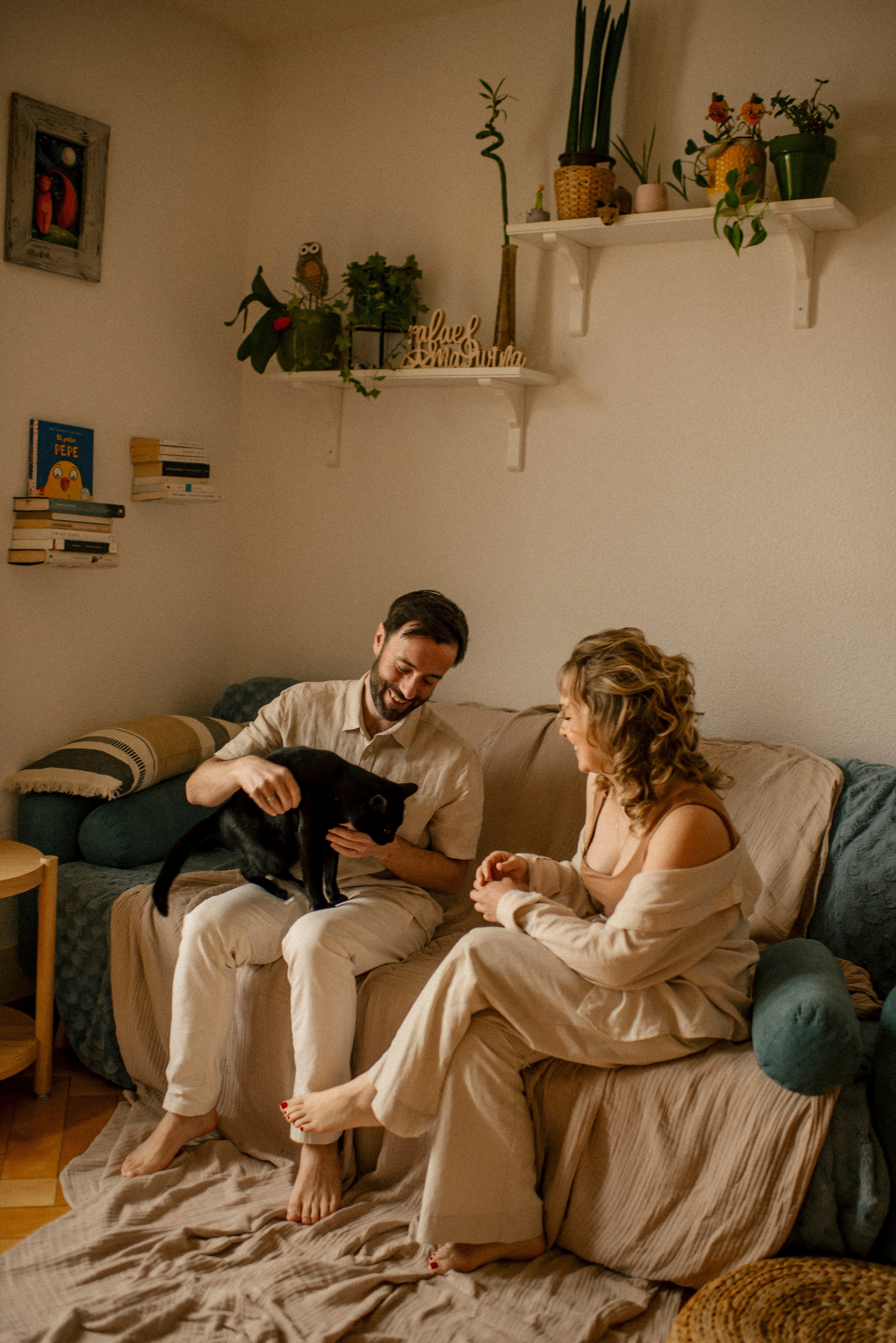 Malwina Rafael and Klara. Polina Sobol — family & documentary photographer in Bern. Outdoor & urban photo sessions for families, kids and couples