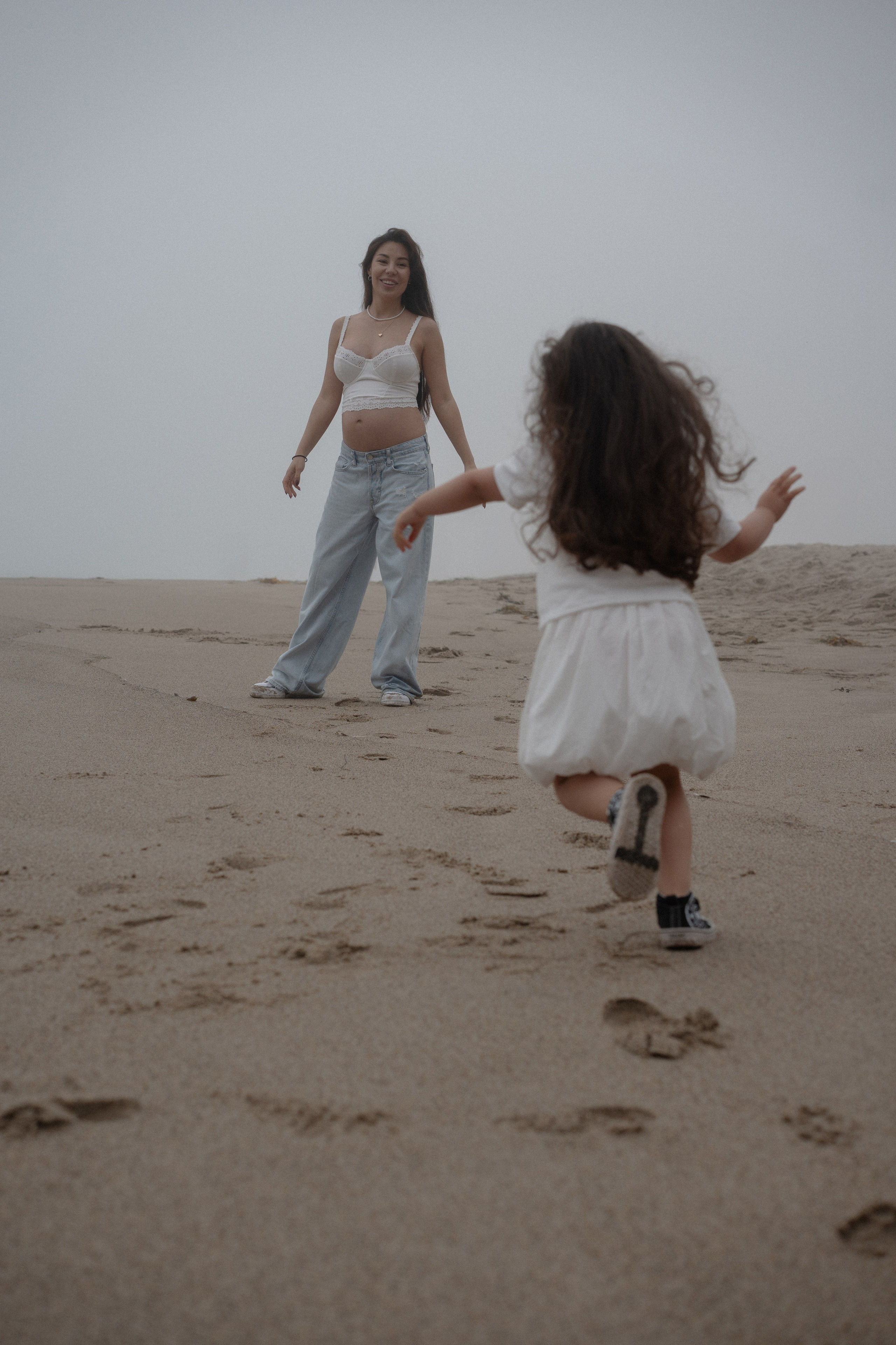 Aziza, Carl & Nelly. Pregnancy photoshoot. Portrait, family, maternity & wedding photography & videography in SoCal Kseni Vibe