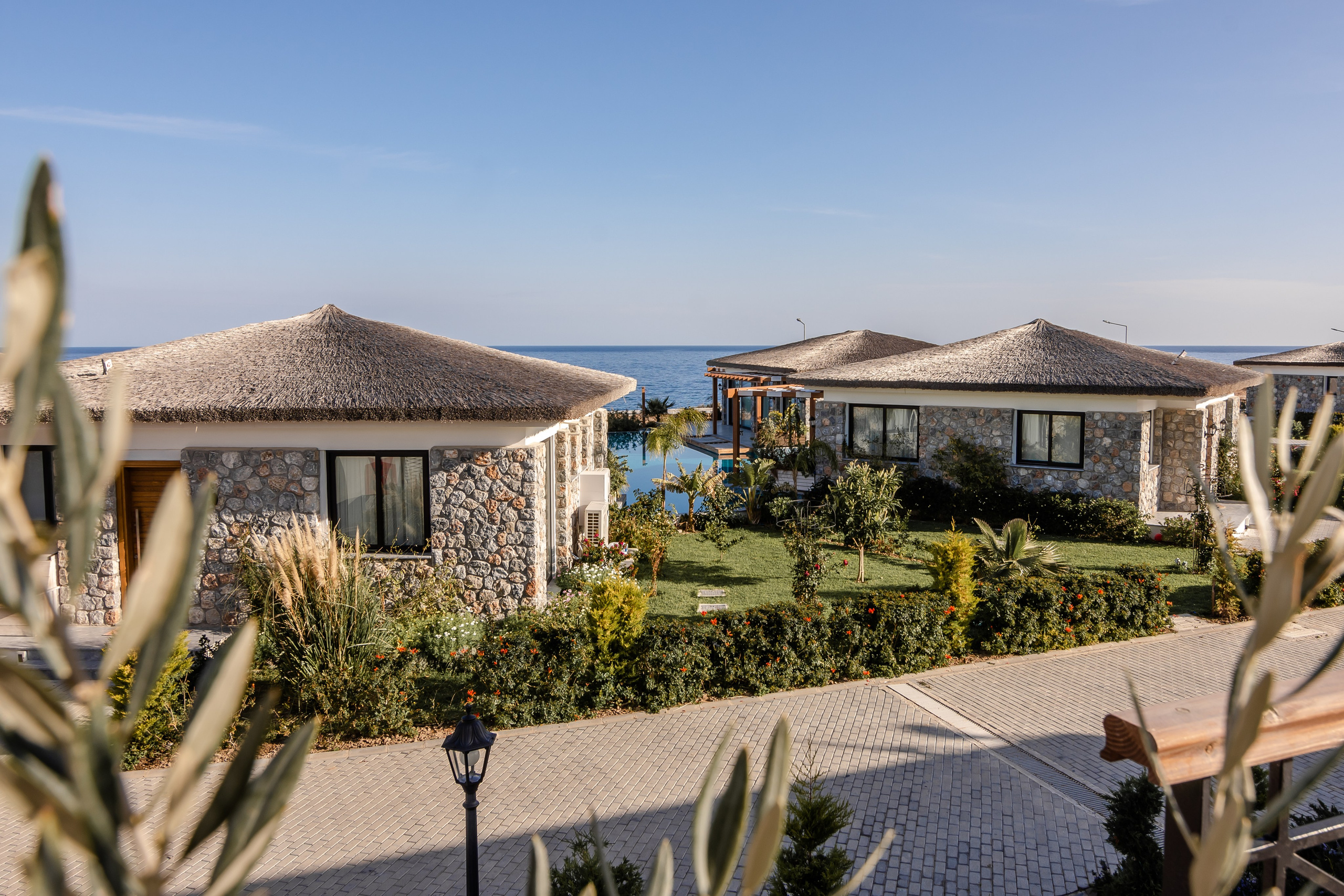 Real Estate Media. Professional portrait photographer in Los Angeles | Axenia Haritonova