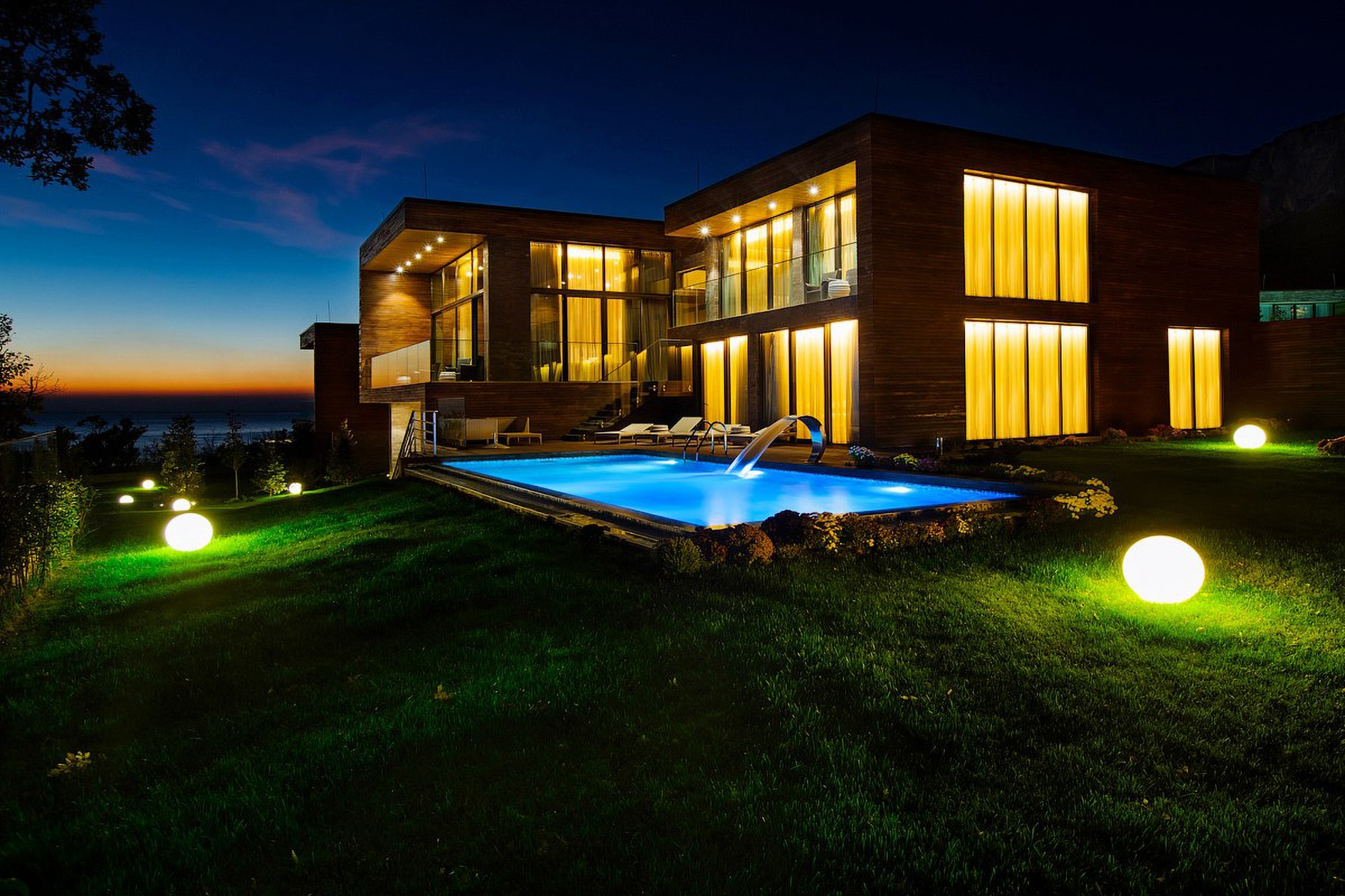 Real estate photos. Photographer Emil Nalbantov Professional photographer & retoucher