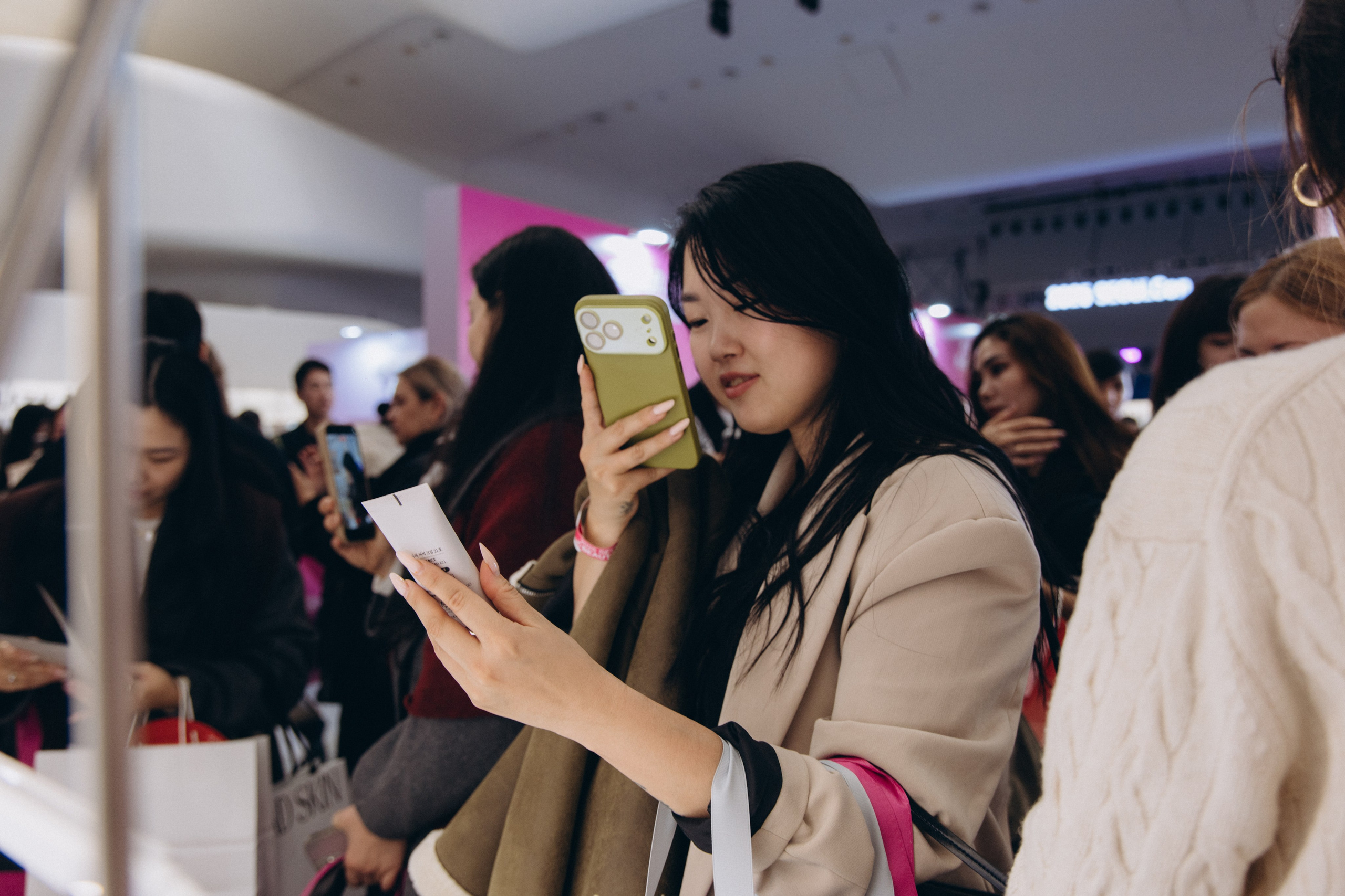 Seoul beauty expo 2025 (Black Rice). Portrait photographer in South Korea Olga Lian