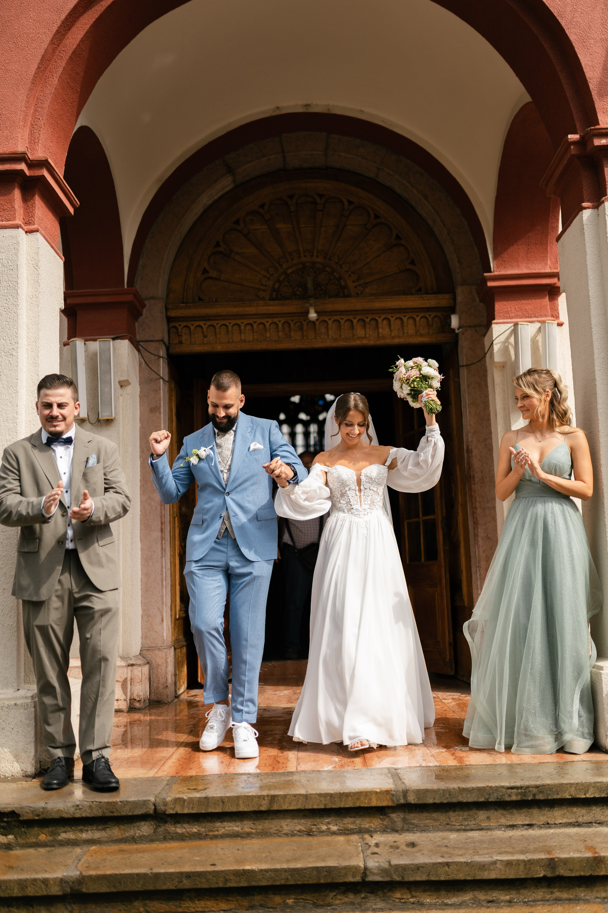 M&D|Between City Lights and Hidden Oasis. Black Sheep Produkcija| Wedding Photography and Wedding Films, based in Kragujevac, Europe / Fotograf i videograf, Kragujevac, Srbija