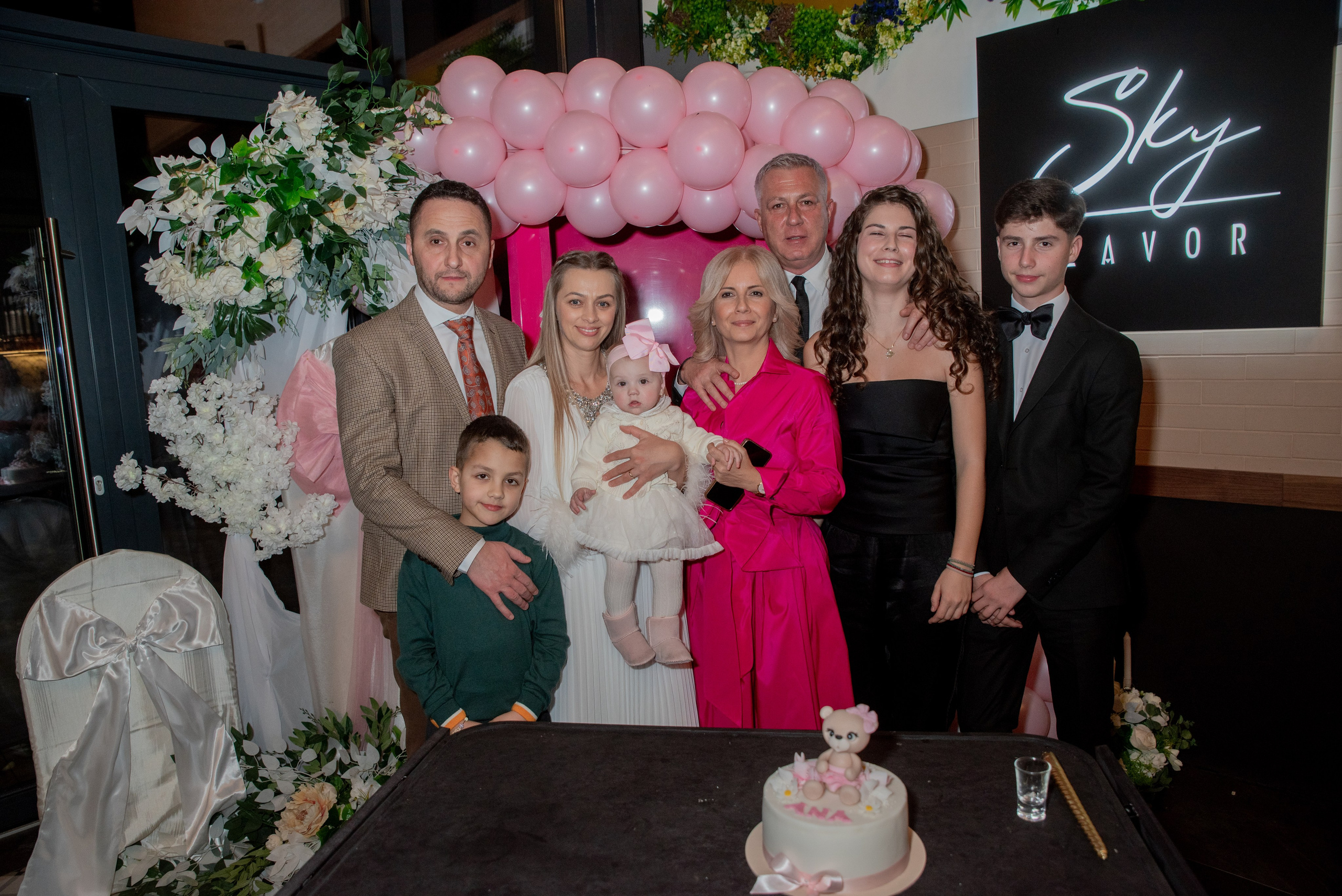 Ana Ionascu. Neagoe Studio — Fotograf Nuntă & Evenimente