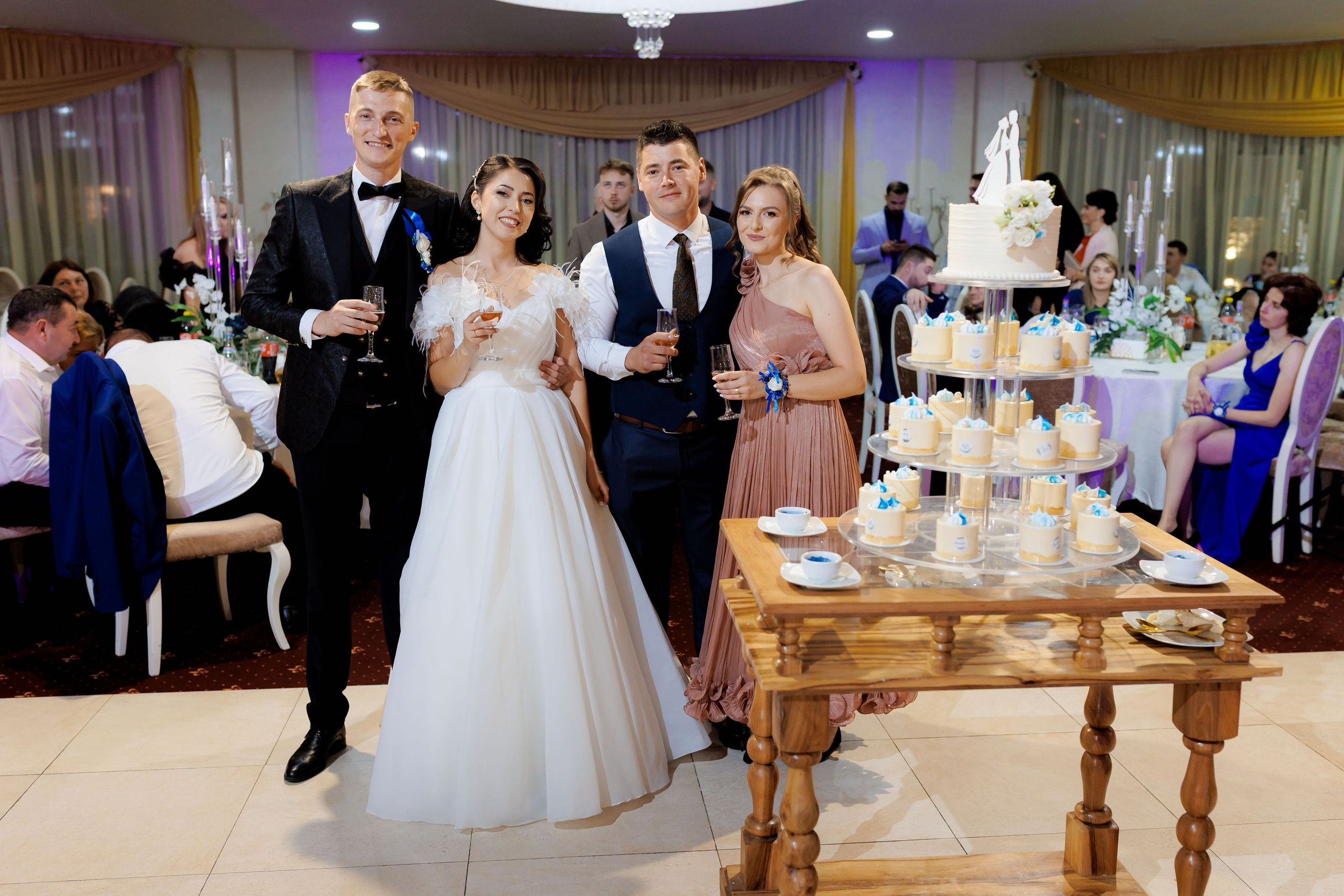 Loredana & Emilian – Ziua Nunții | Videografie - fotografie Botez Suceava, Iași, Botoșani. Servicii foto-video profesionale, pentru momente de neuitat