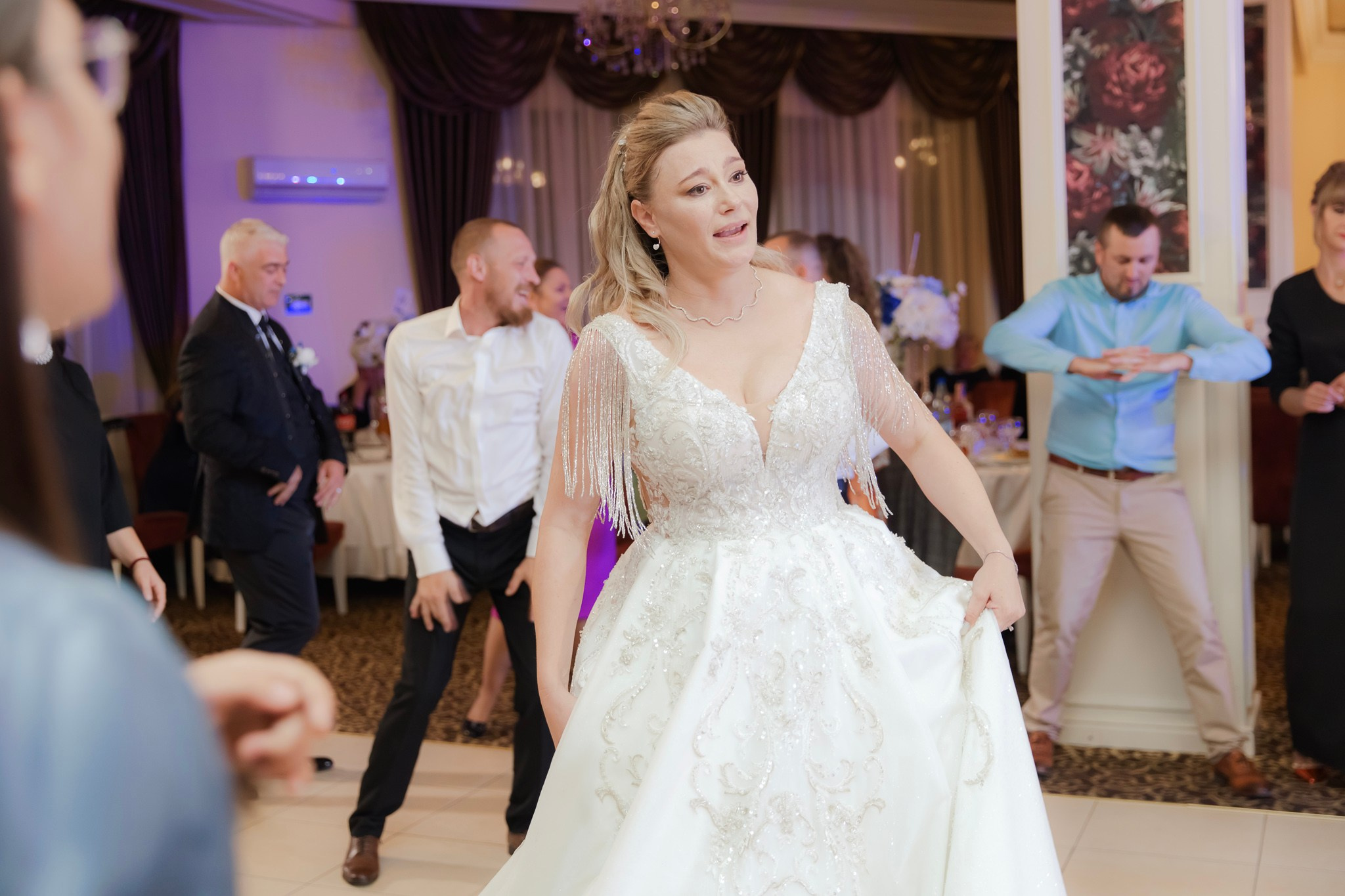 Mihai & Oana. Servicii foto-video profesionale, pentru momente de neuitat