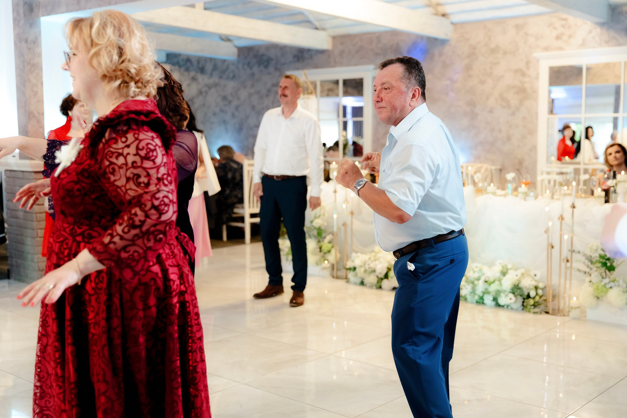 Ioana & Ionuț | Nuntă de poveste la Păstrăvăria Poiana din Mălini județul Suceava. Servicii foto-video profesionale, pentru momente de neuitat