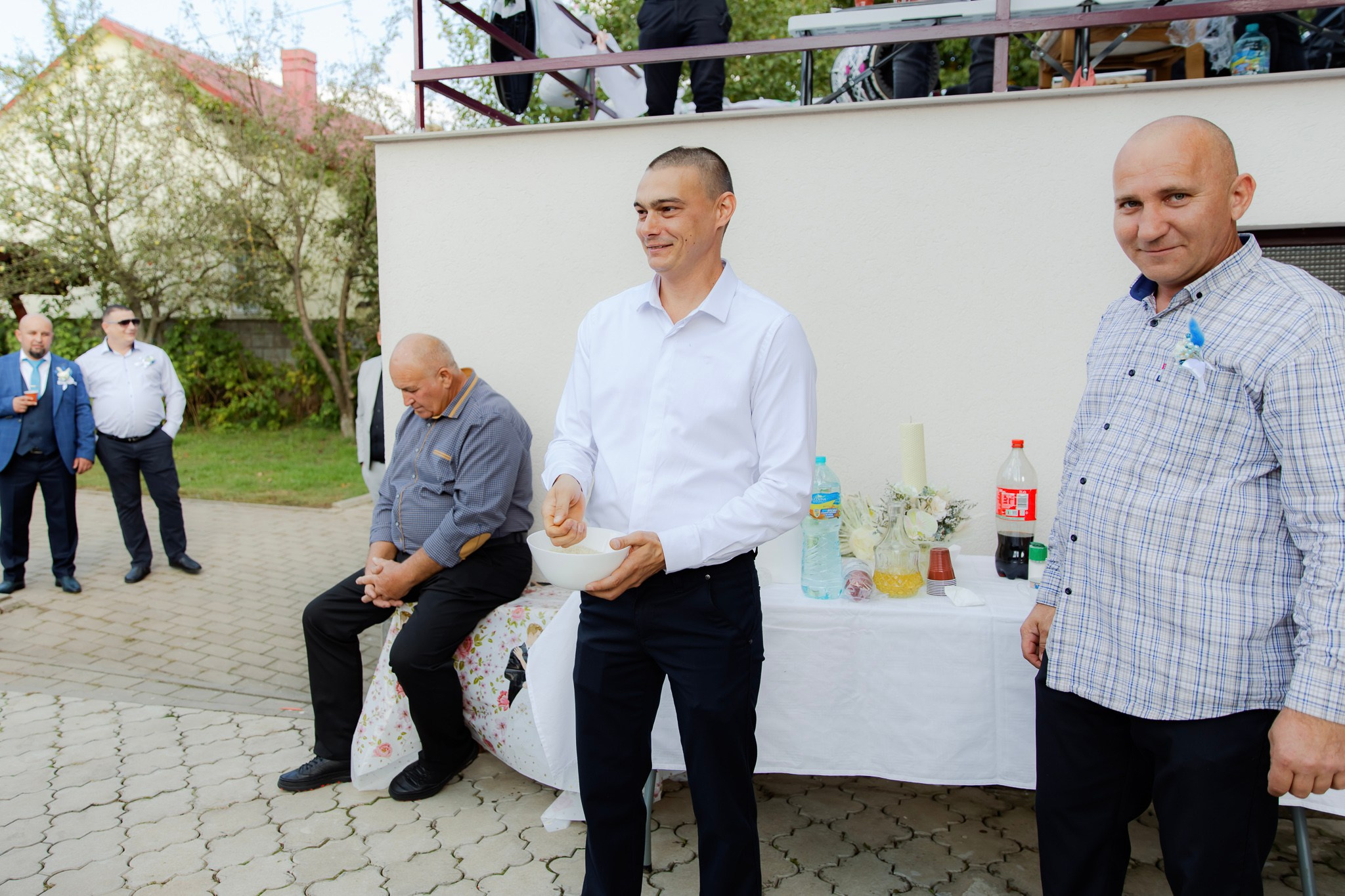 Mihai & Oana. Servicii foto-video profesionale, pentru momente de neuitat