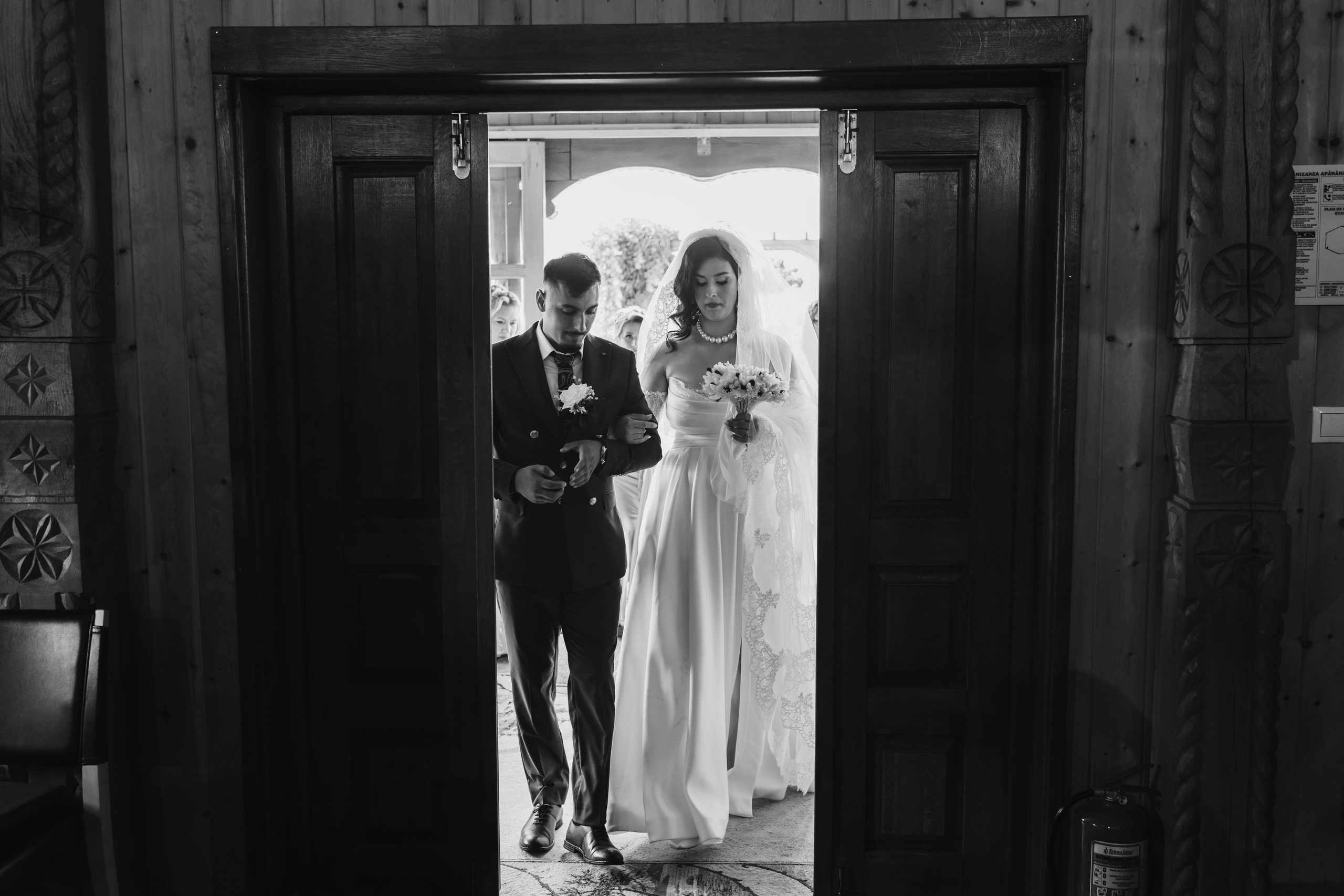 Nunta Nicoleta & Răzvan | Fotografie & Videografie Profesională. Servicii foto-video profesionale, pentru momente de neuitat