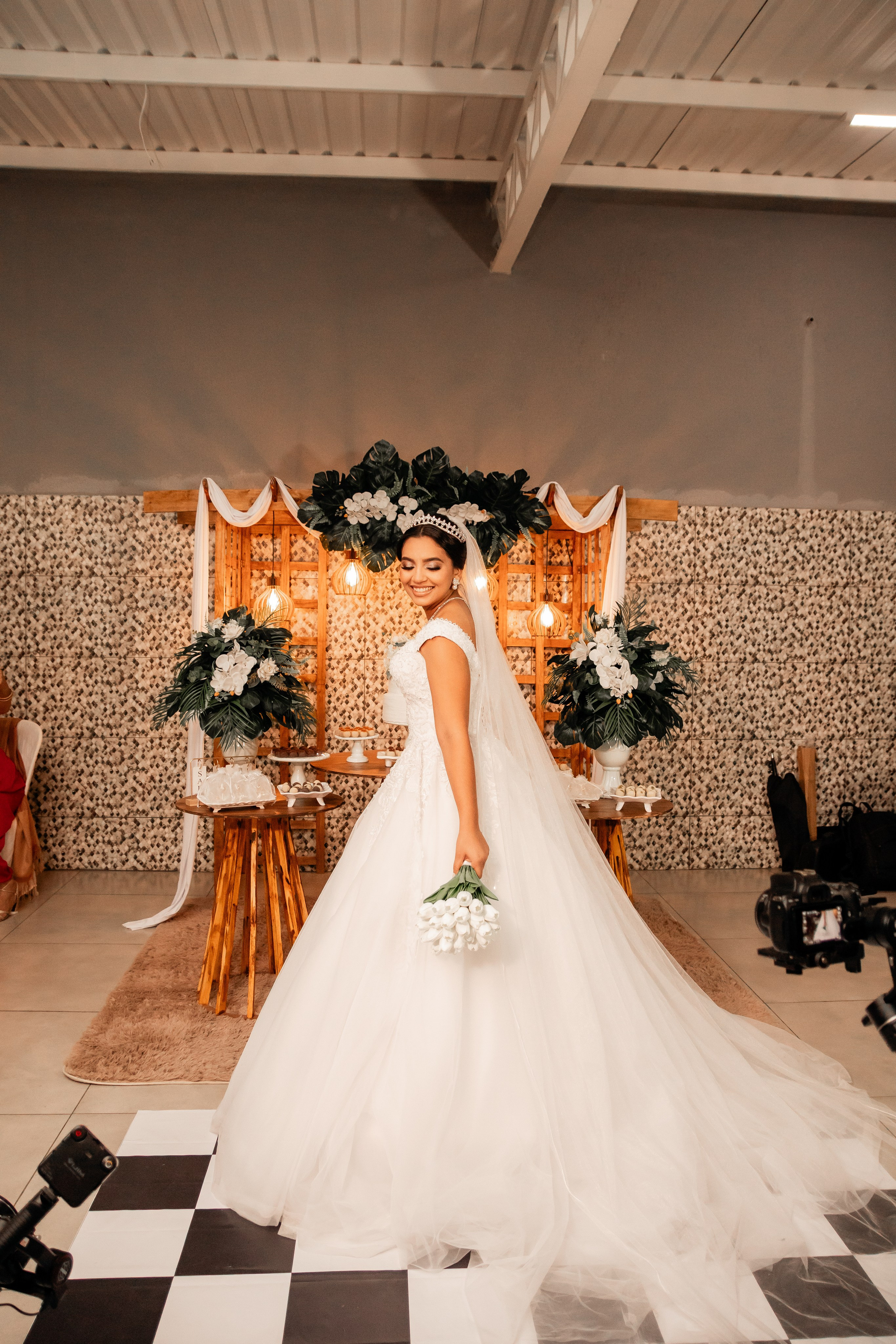 Maysa e Felipe — Making off da Noiva e Recepção. Fotógrafa de casamento e festa infantis em Marilía, São Paulo