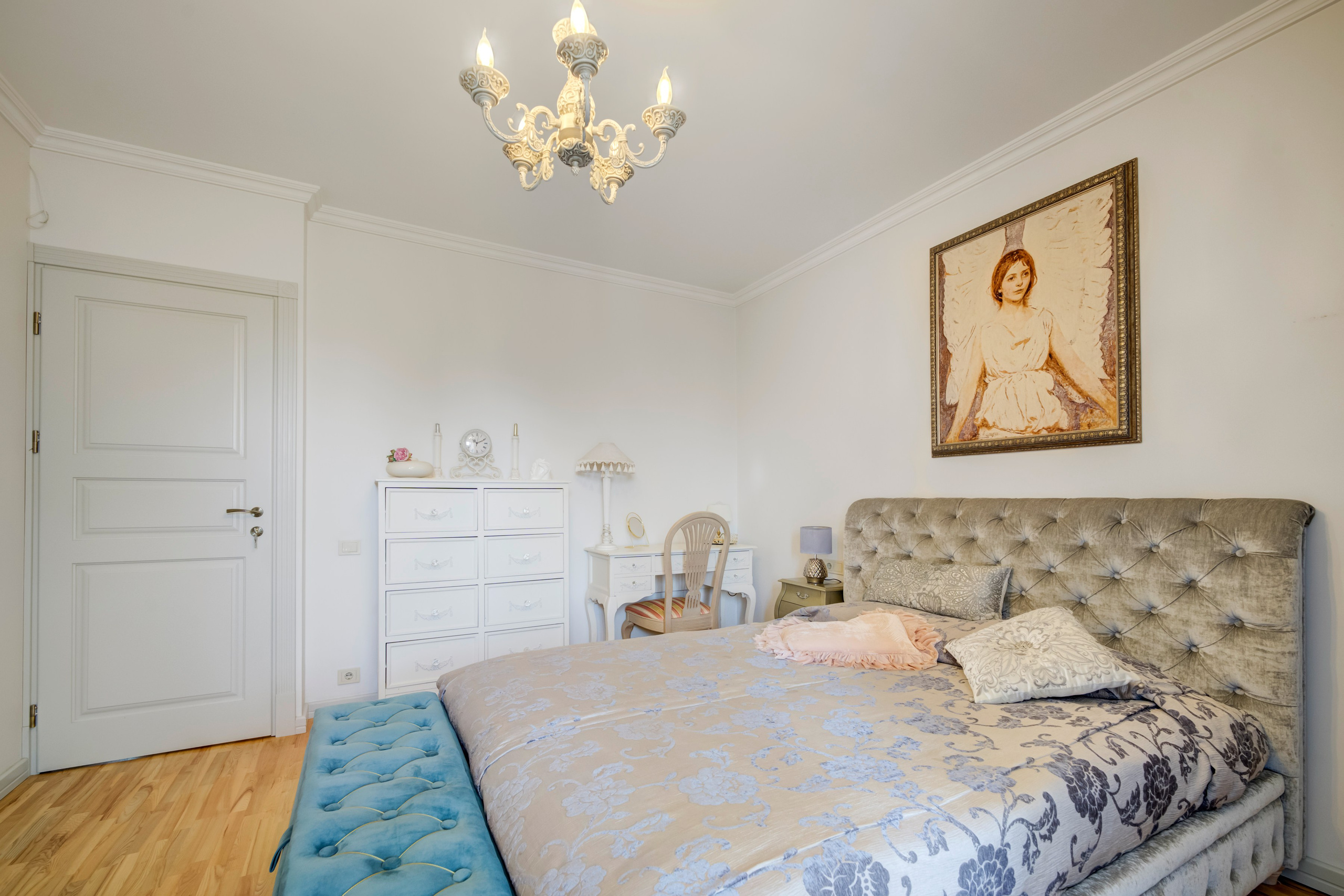 Baltupio g. 123, 3-jų kambarių butas. Elina Sapiega fotografė Vilniuje