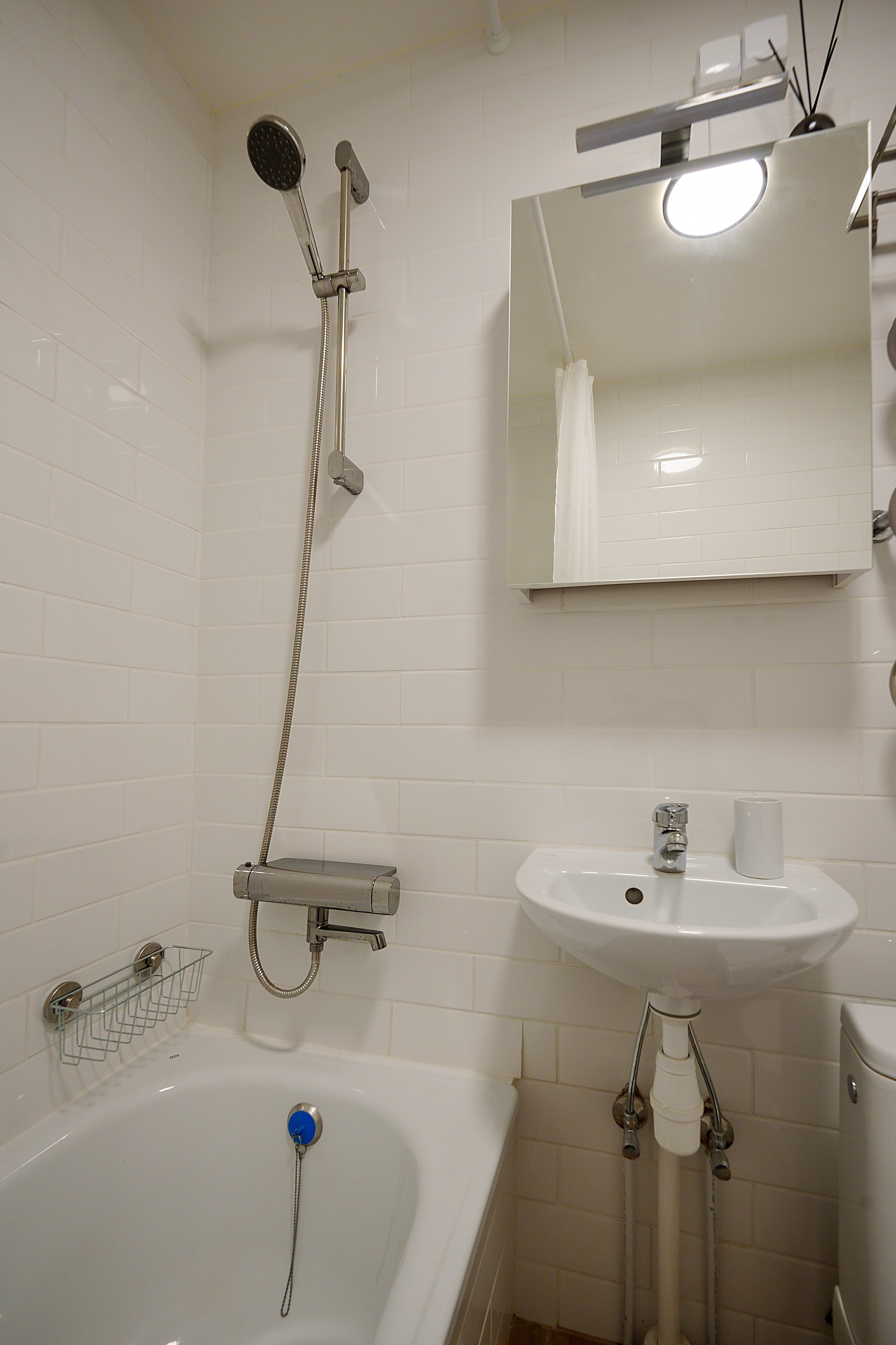 Vileišio g. 24. Elina Sapiega fotografė Vilniuje