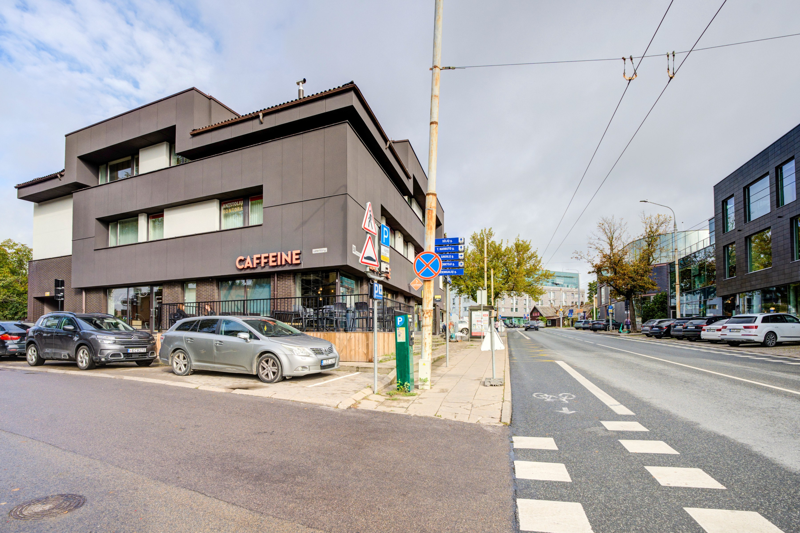 Kėstučio g. 30, komerc. patalpos. Elina Sapiega fotografė Vilniuje