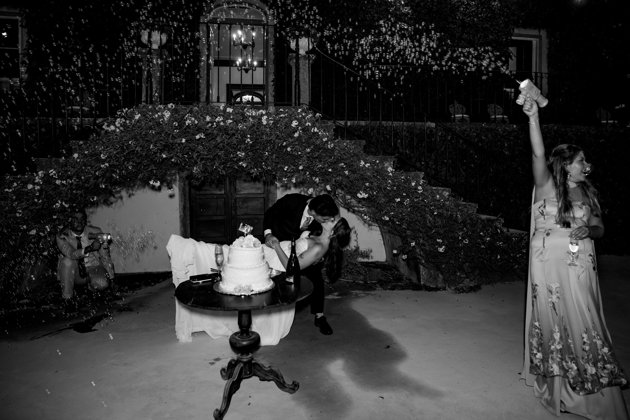 Solar de Pancas Wedding in Portugal | Ana & Luís. Lisbon Wedding Photographer | Timeless Documentary Wedding Photography