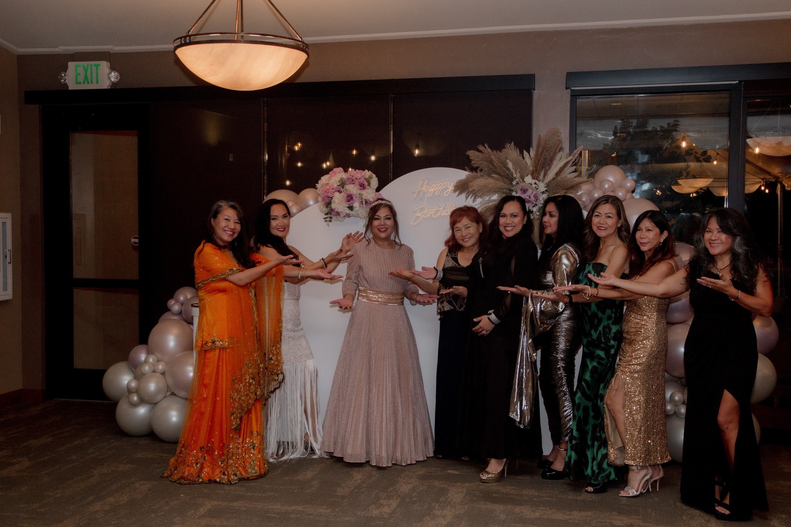 Events and big family photos. Family and children’s lifestyle photographer Elena Tumanova